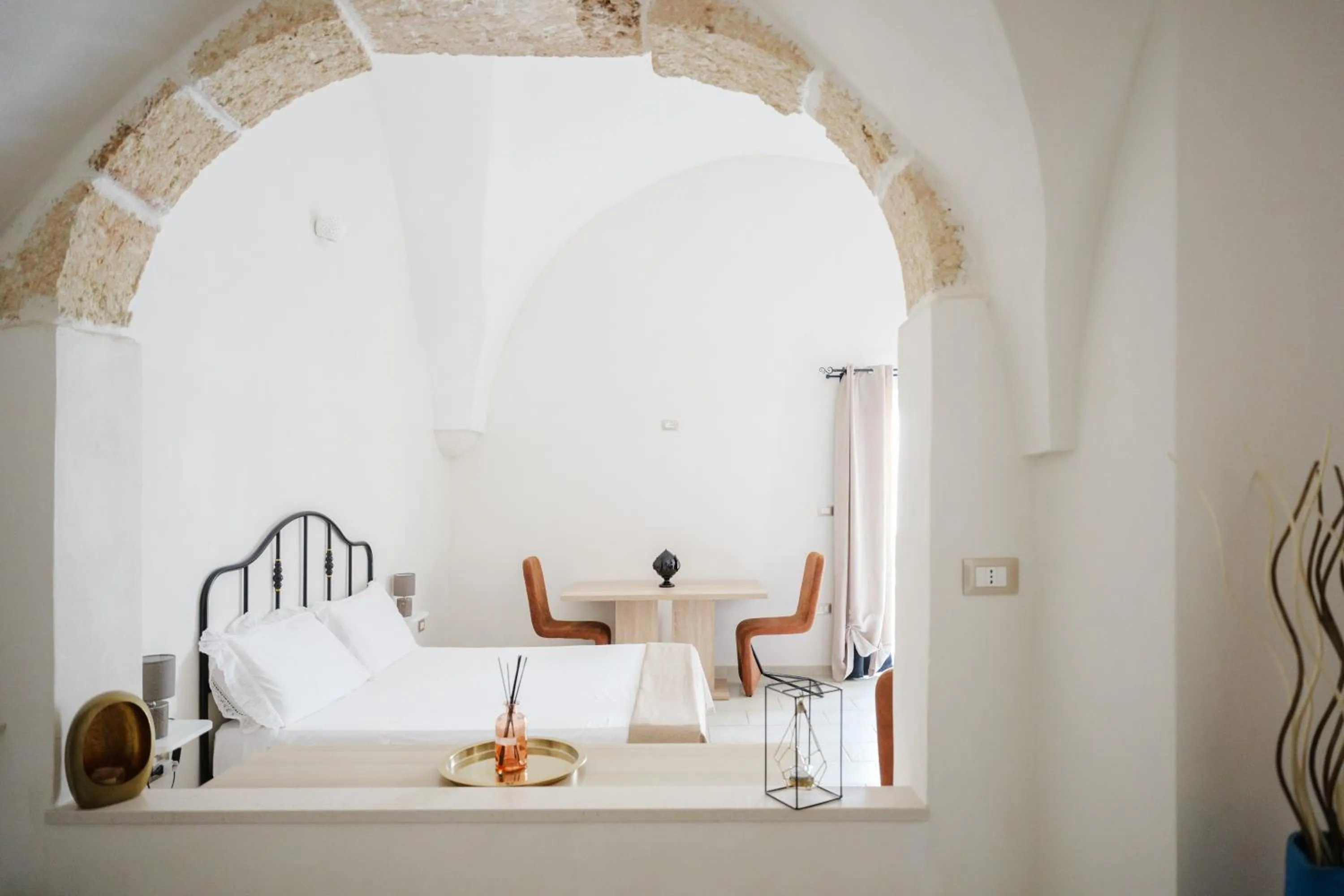 Photo of the whole room, Bed in BED&BREAD Piazza 'Nzegna