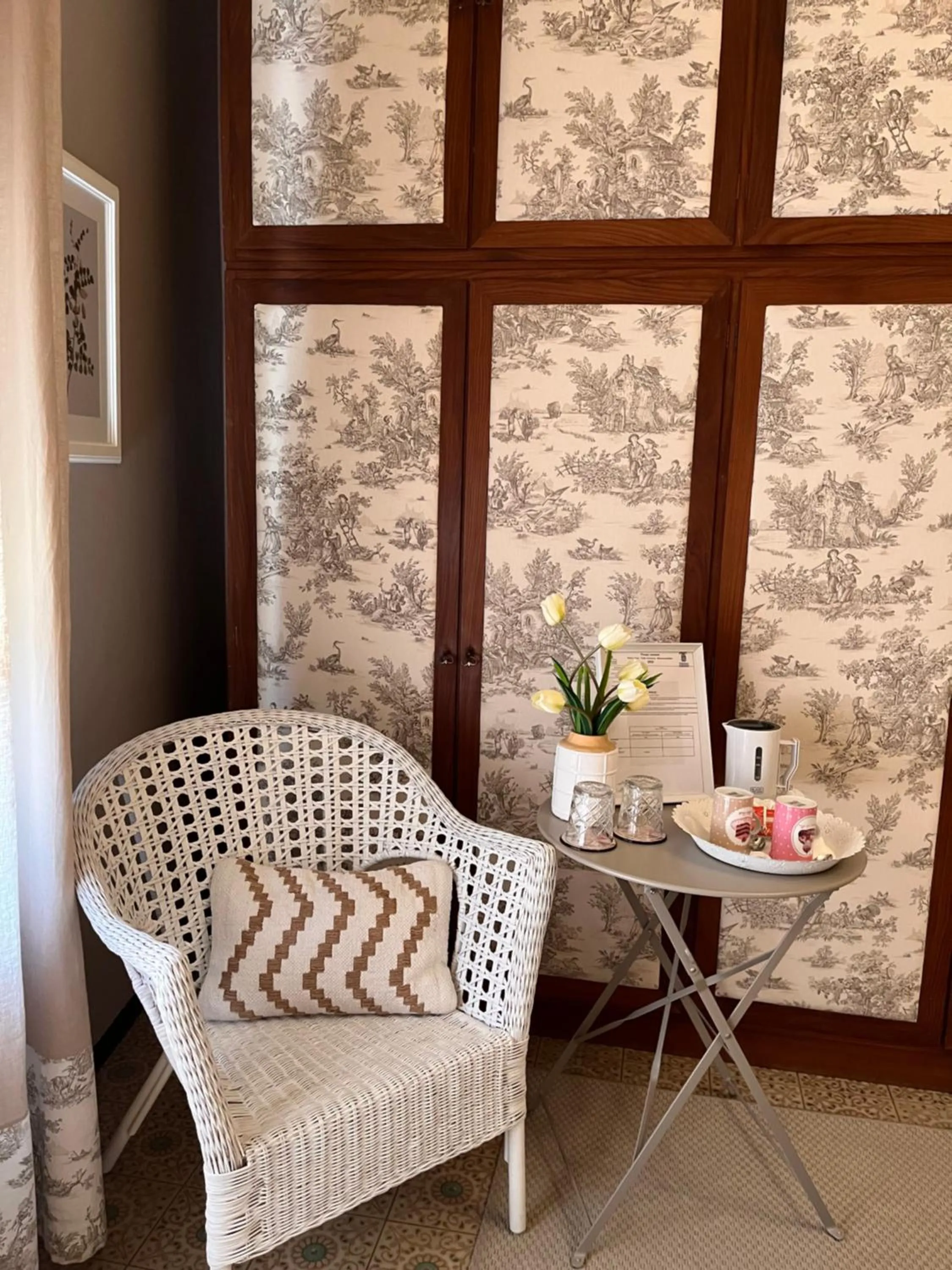 Bedroom in Villa House and Garden B&B