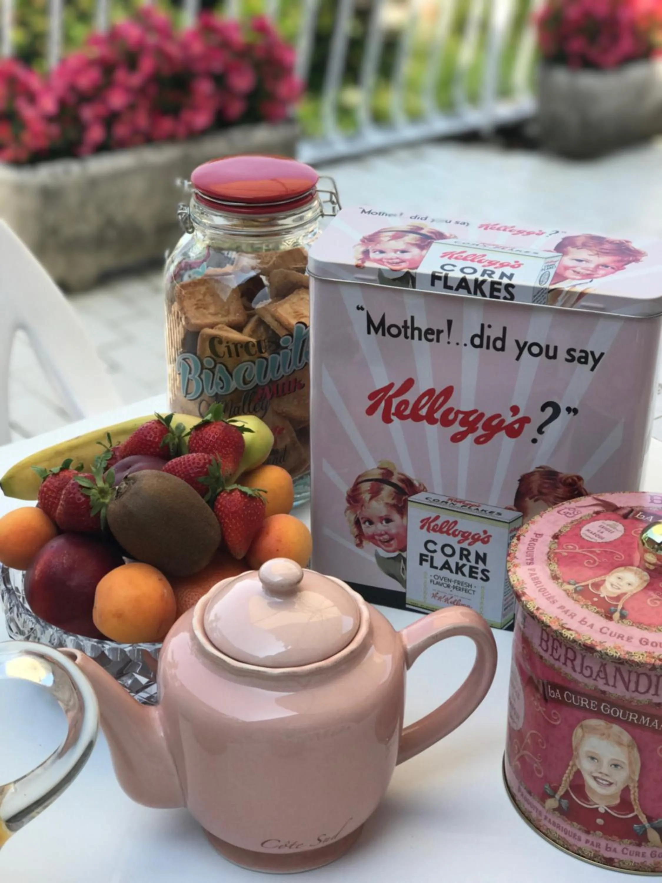 Continental breakfast in Villa House and Garden B&B