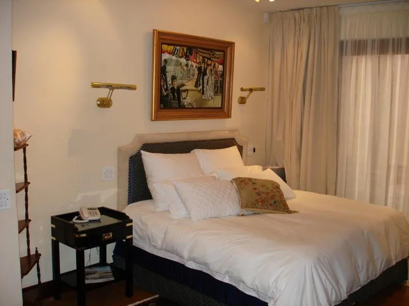 Kosmos Manor Guest House