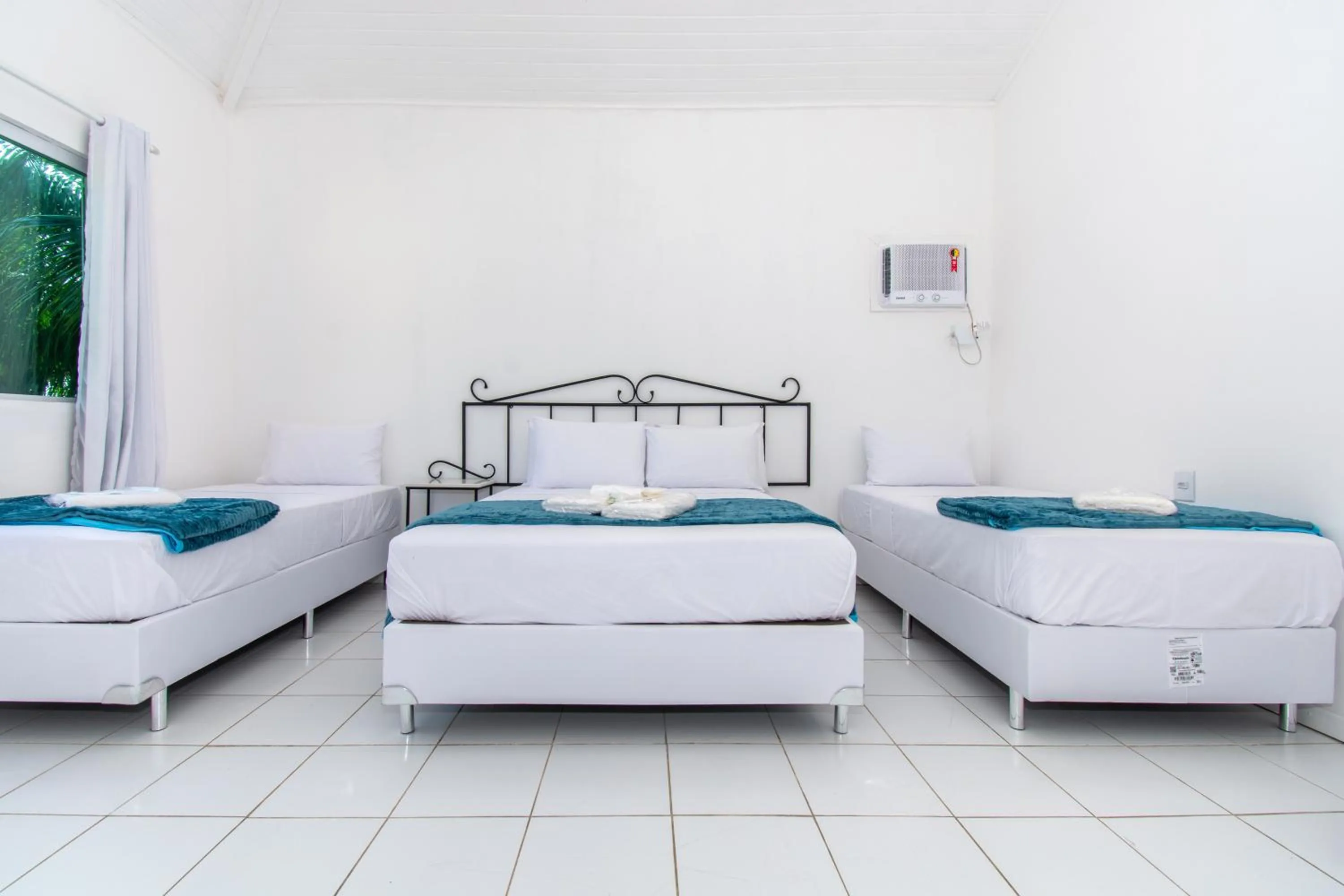 Bedroom, Bed in Pousada Casuarina Ferradura