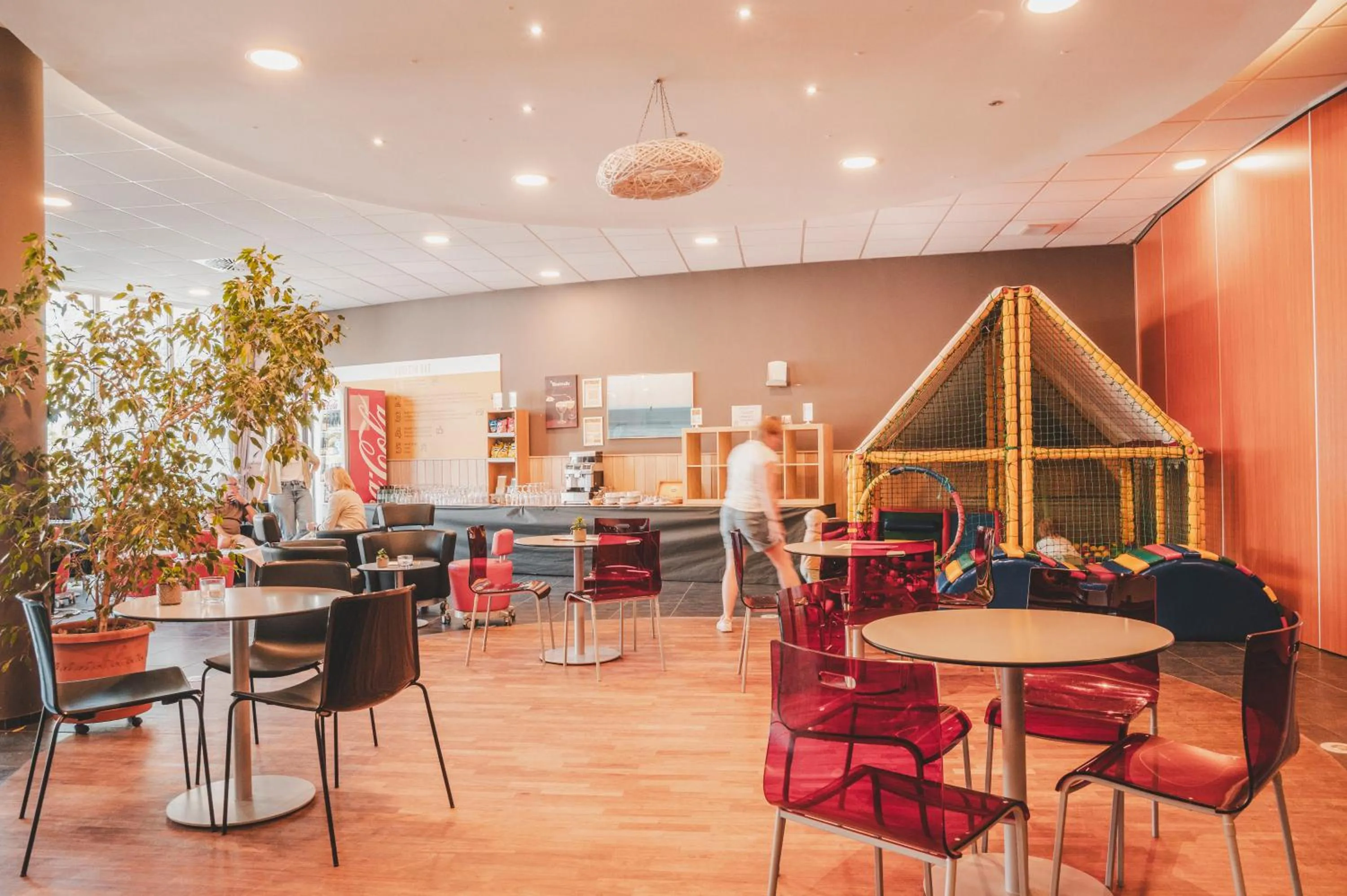 Lounge or bar in Vakantiedomein Hoge Duin