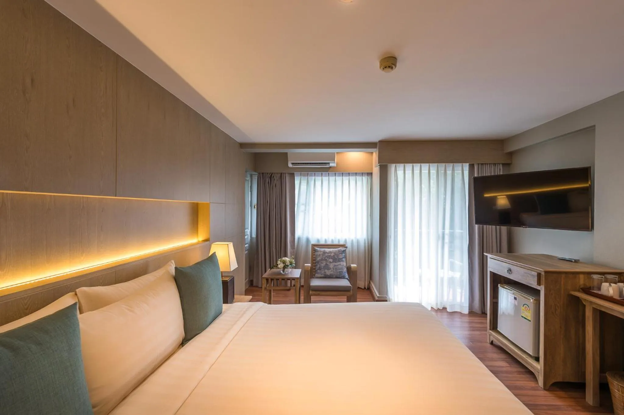 Bed in Aonang All Seasons Beach Resort