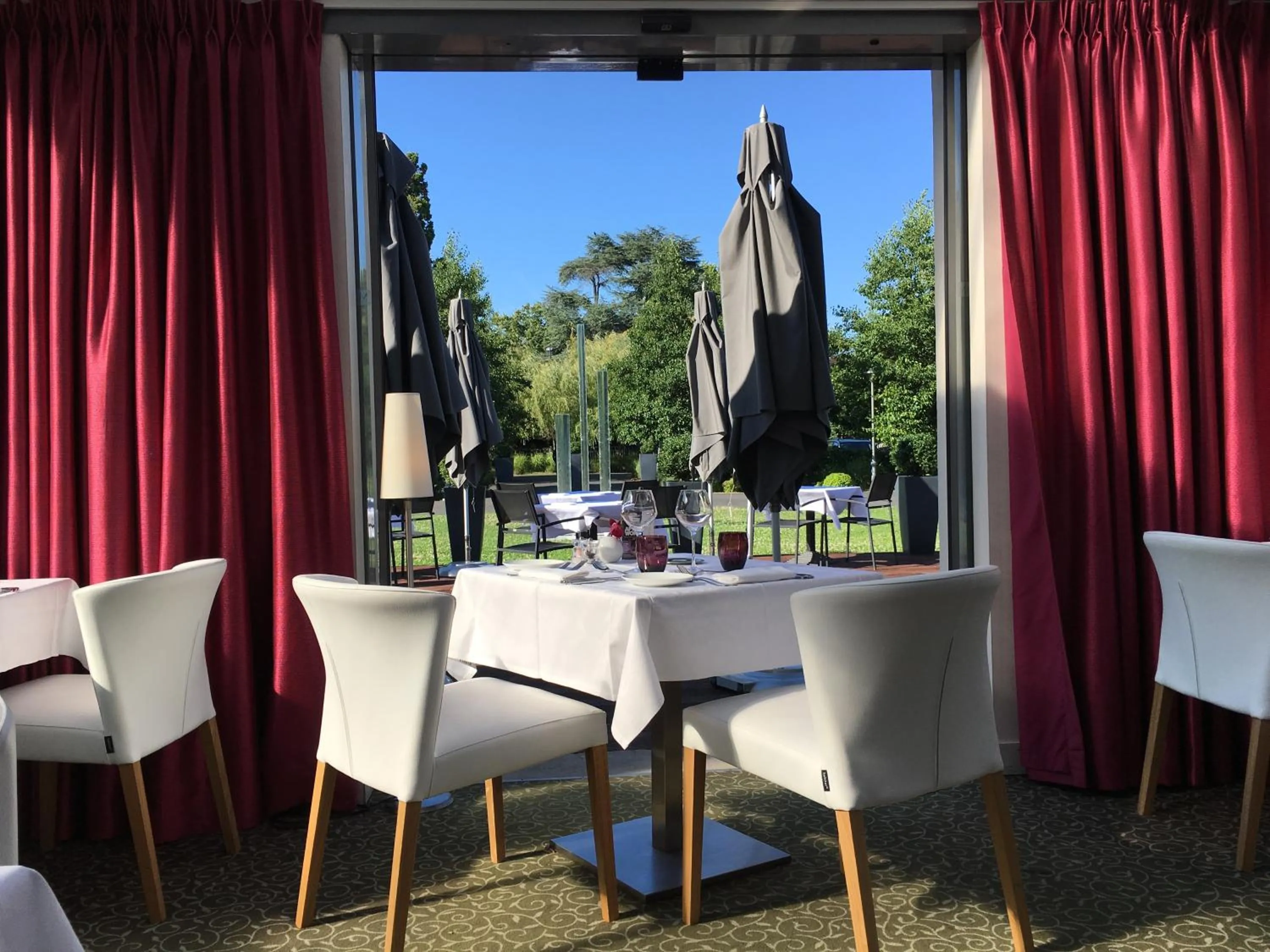 Restaurant/places to eat in Le Relais de La Malmaison, a member of Radisson Individuals