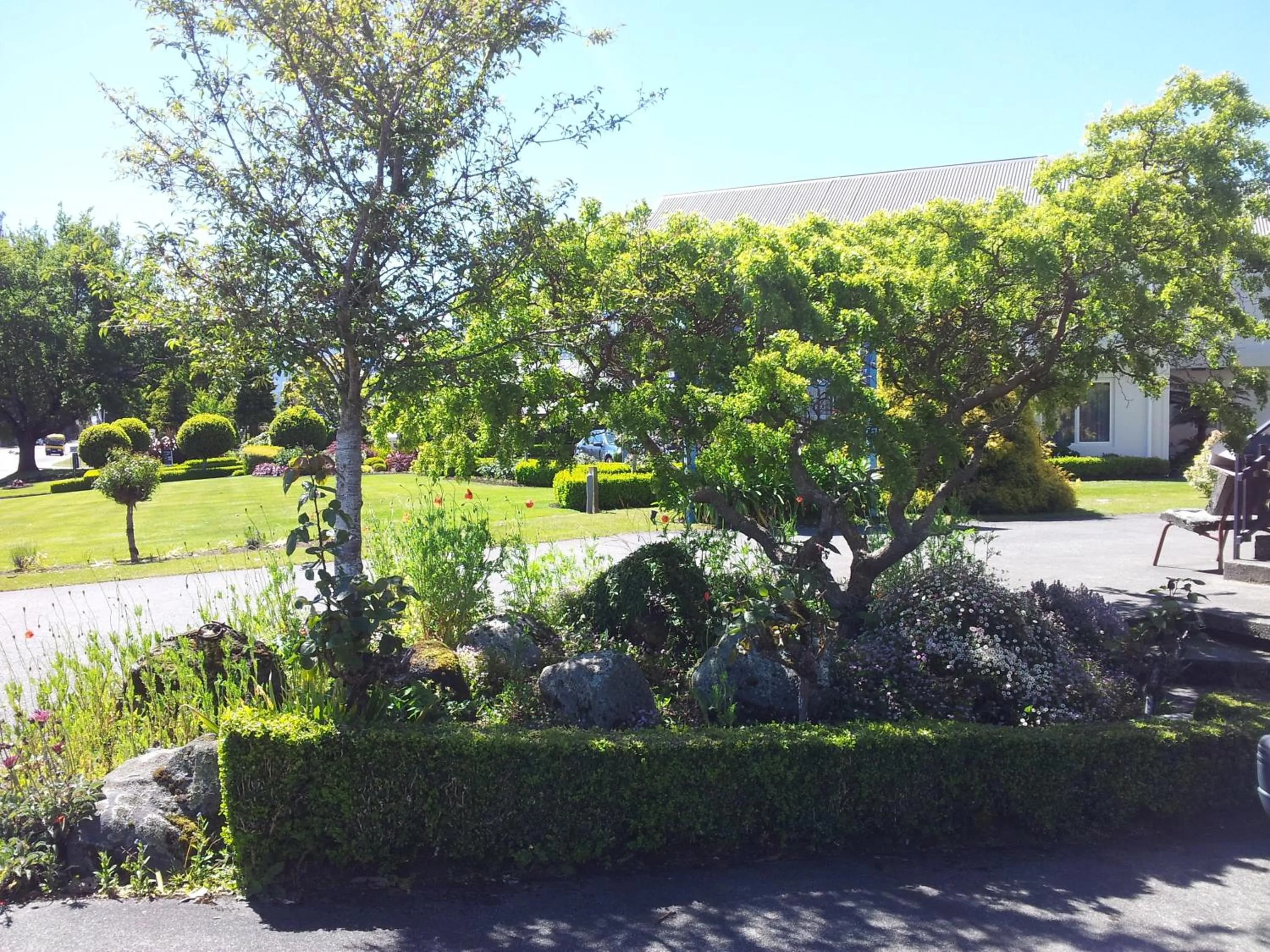 Day in Edgewater Motel