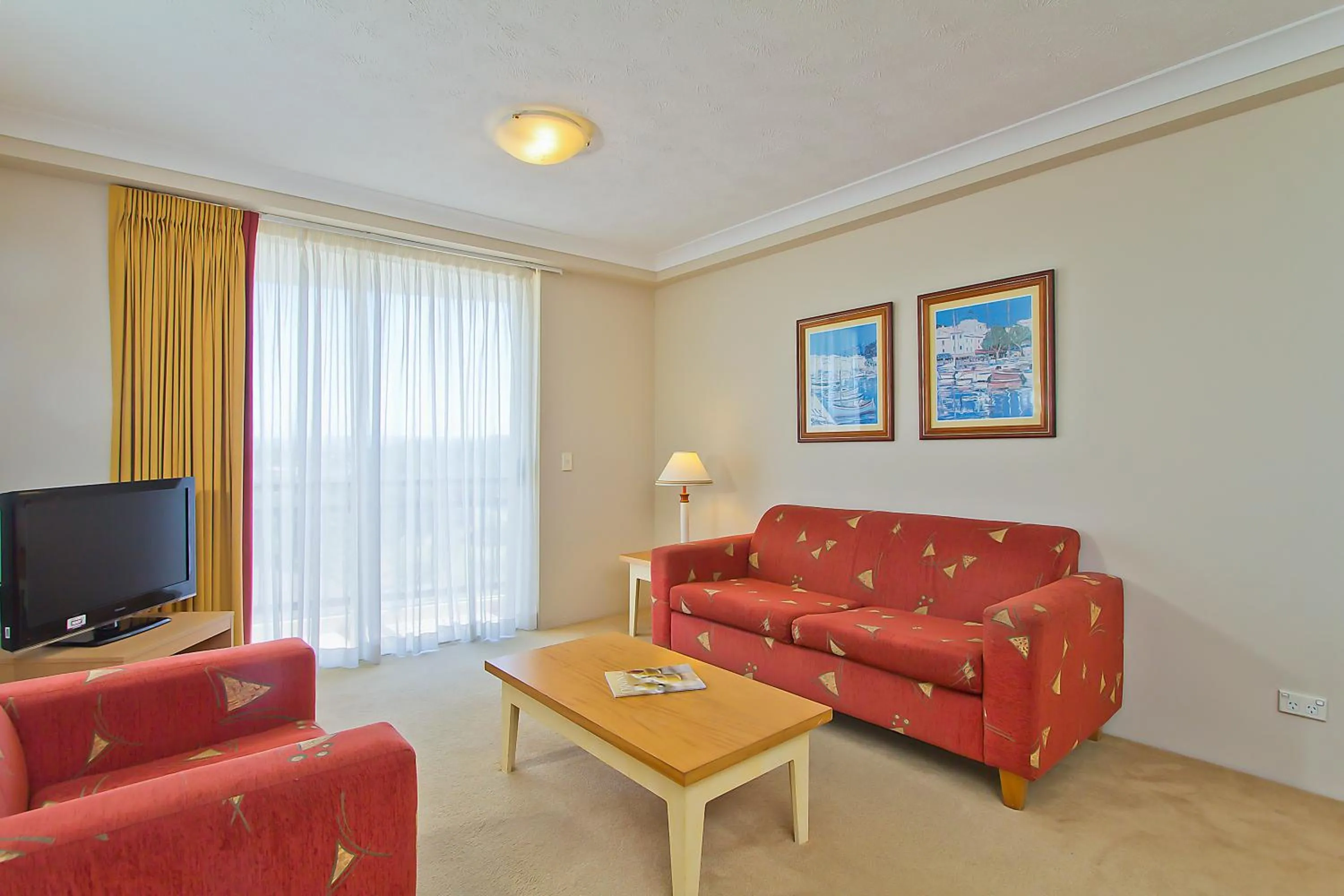 TV and multimedia in Palazzo Colonnades