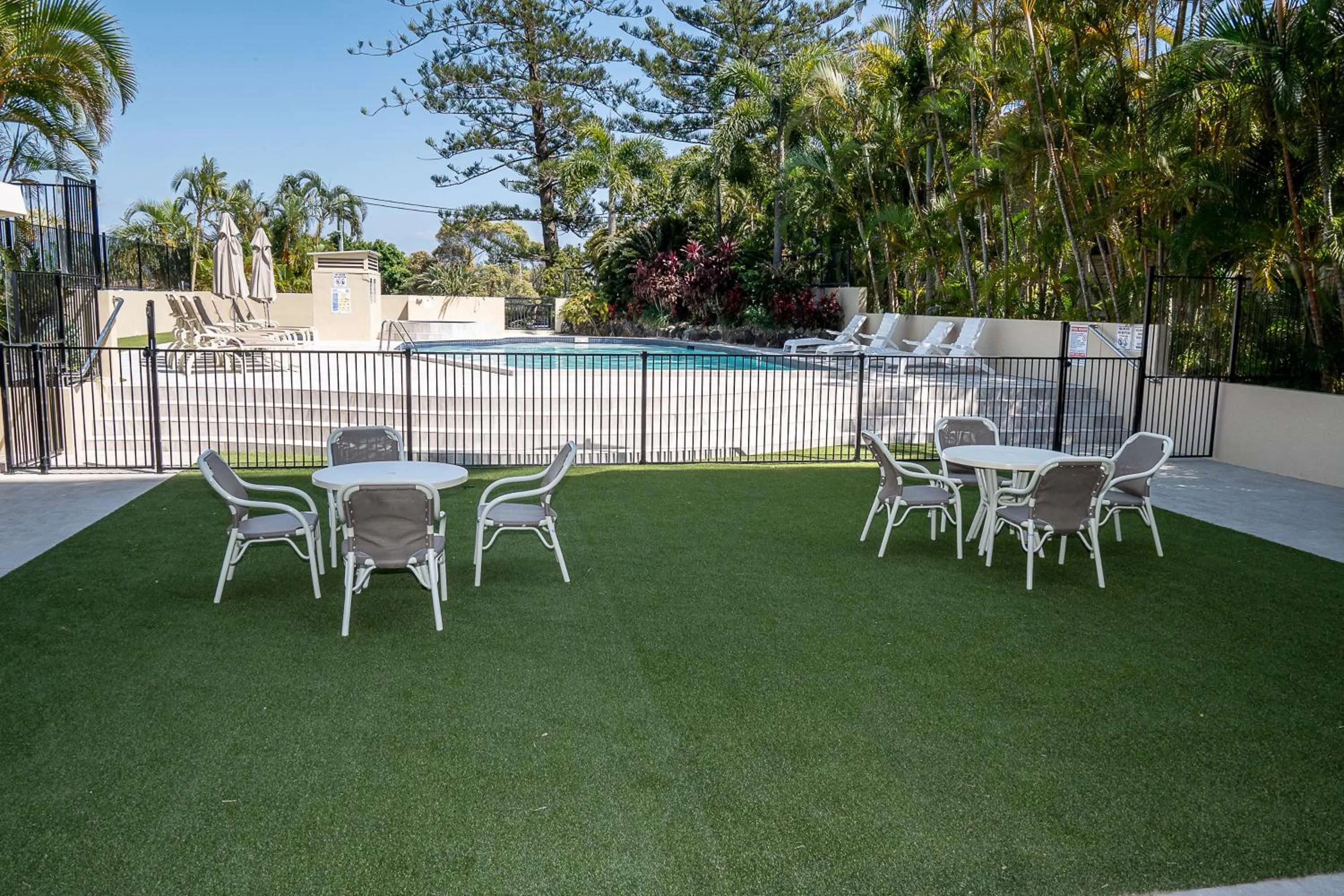 Property building in Palazzo Colonnades