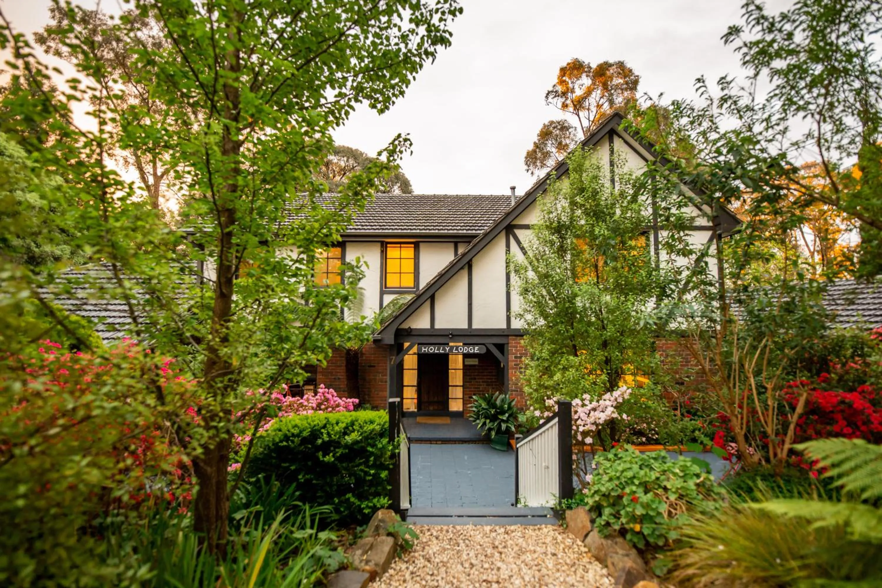 Property building in Holly Lodge