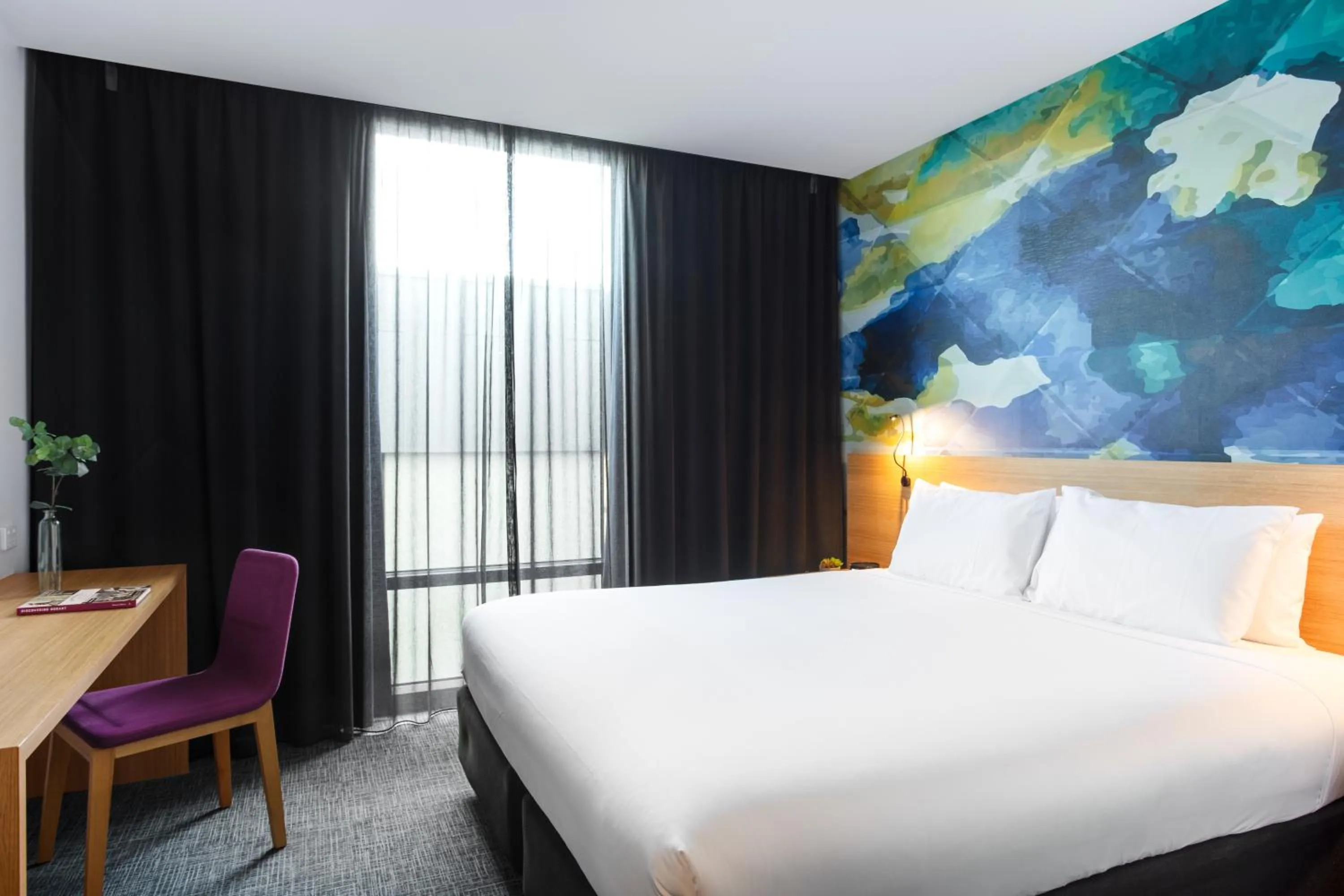 Bedroom, Bed in Ibis Styles Hobart