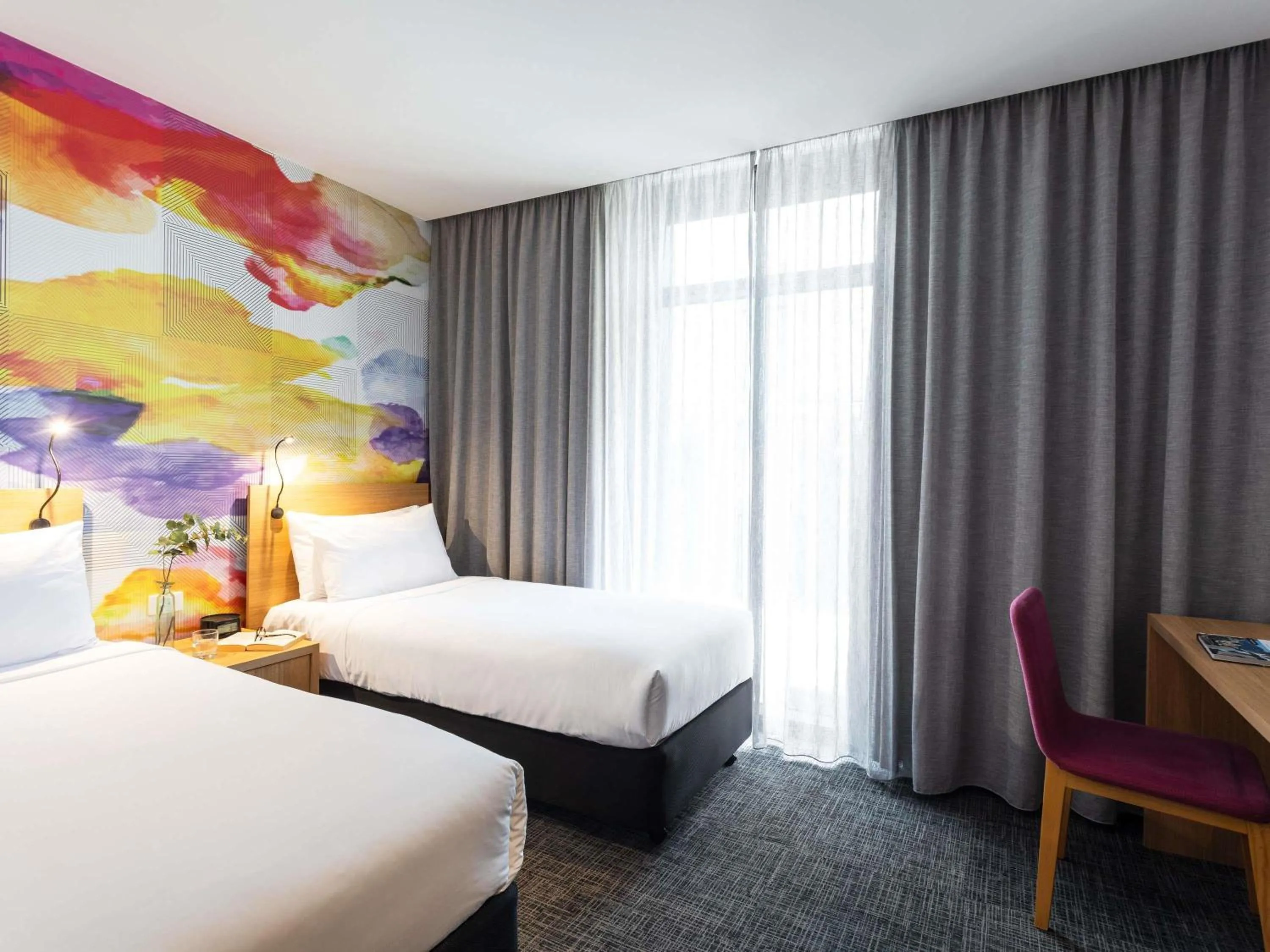 Bedroom, Bed in Ibis Styles Hobart