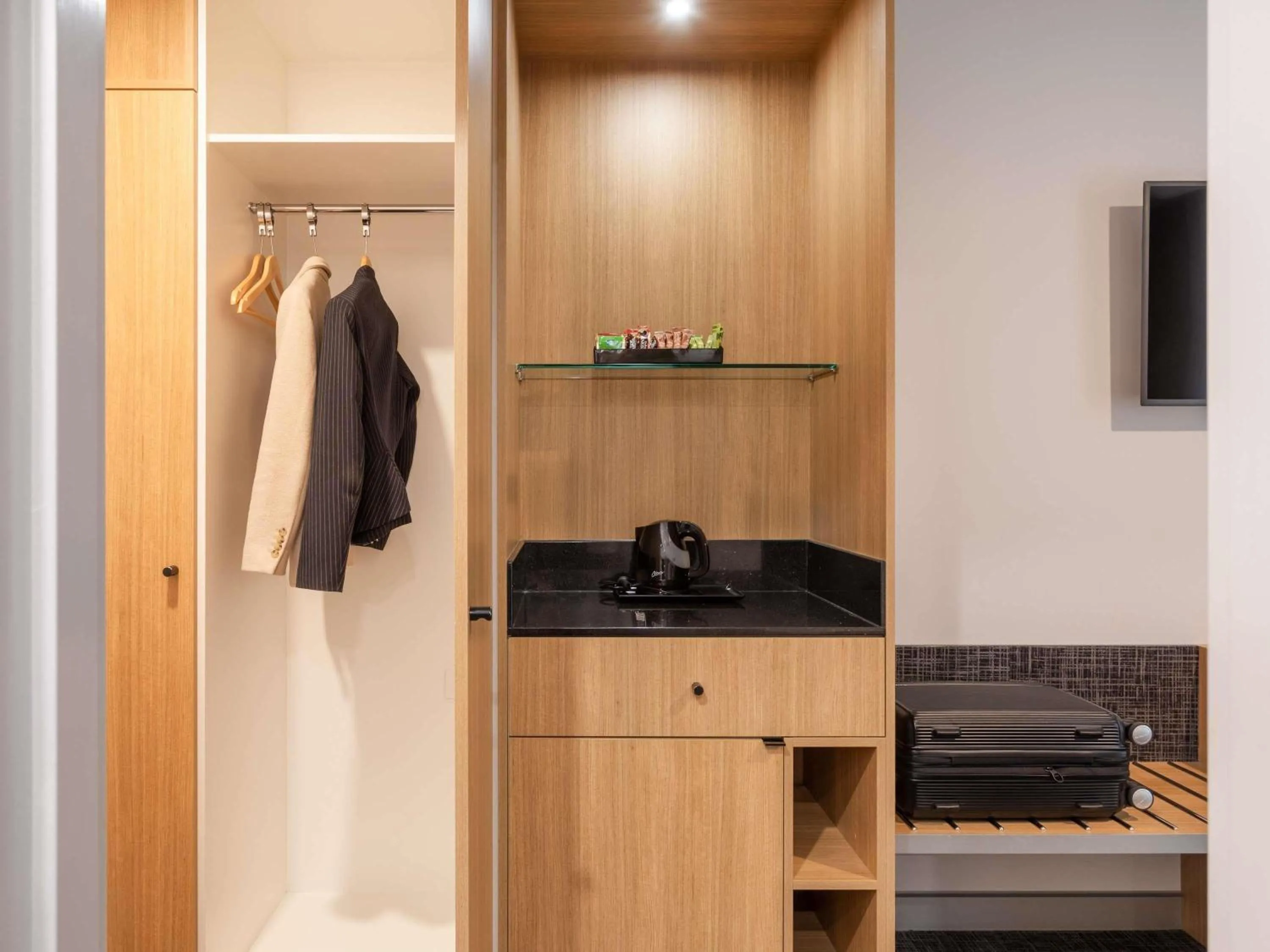 Bedroom in Ibis Styles Hobart