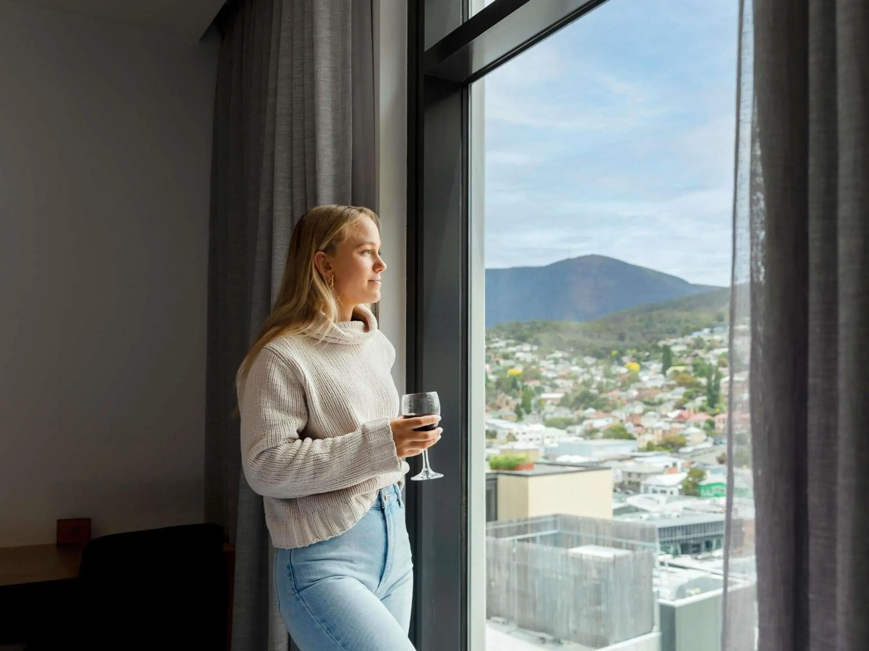 Superior Queen Room in Ibis Styles Hobart Superior Queen Room in Ibis Styles Hobart