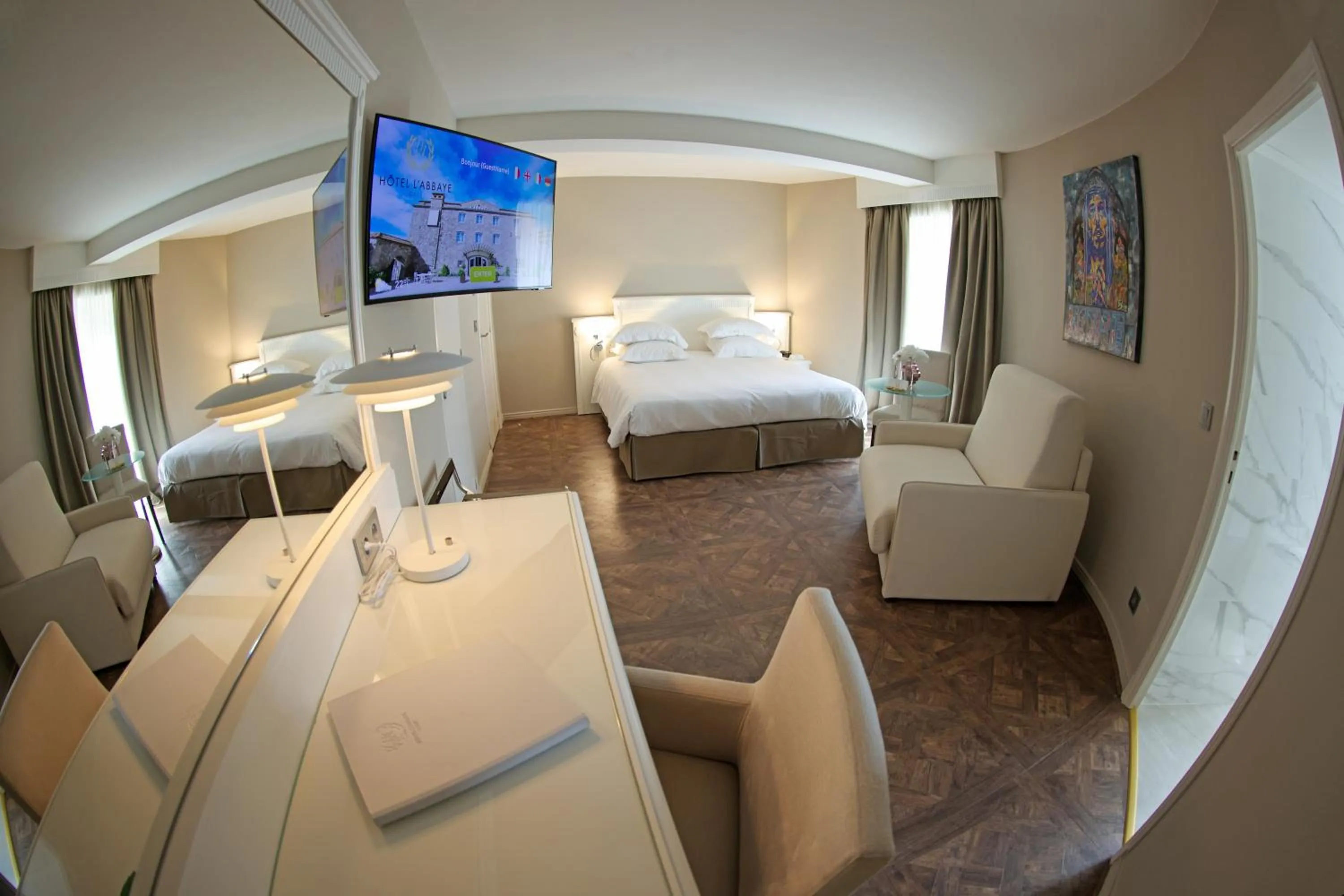 Bedroom, Bed in Hôtel L'Abbaye