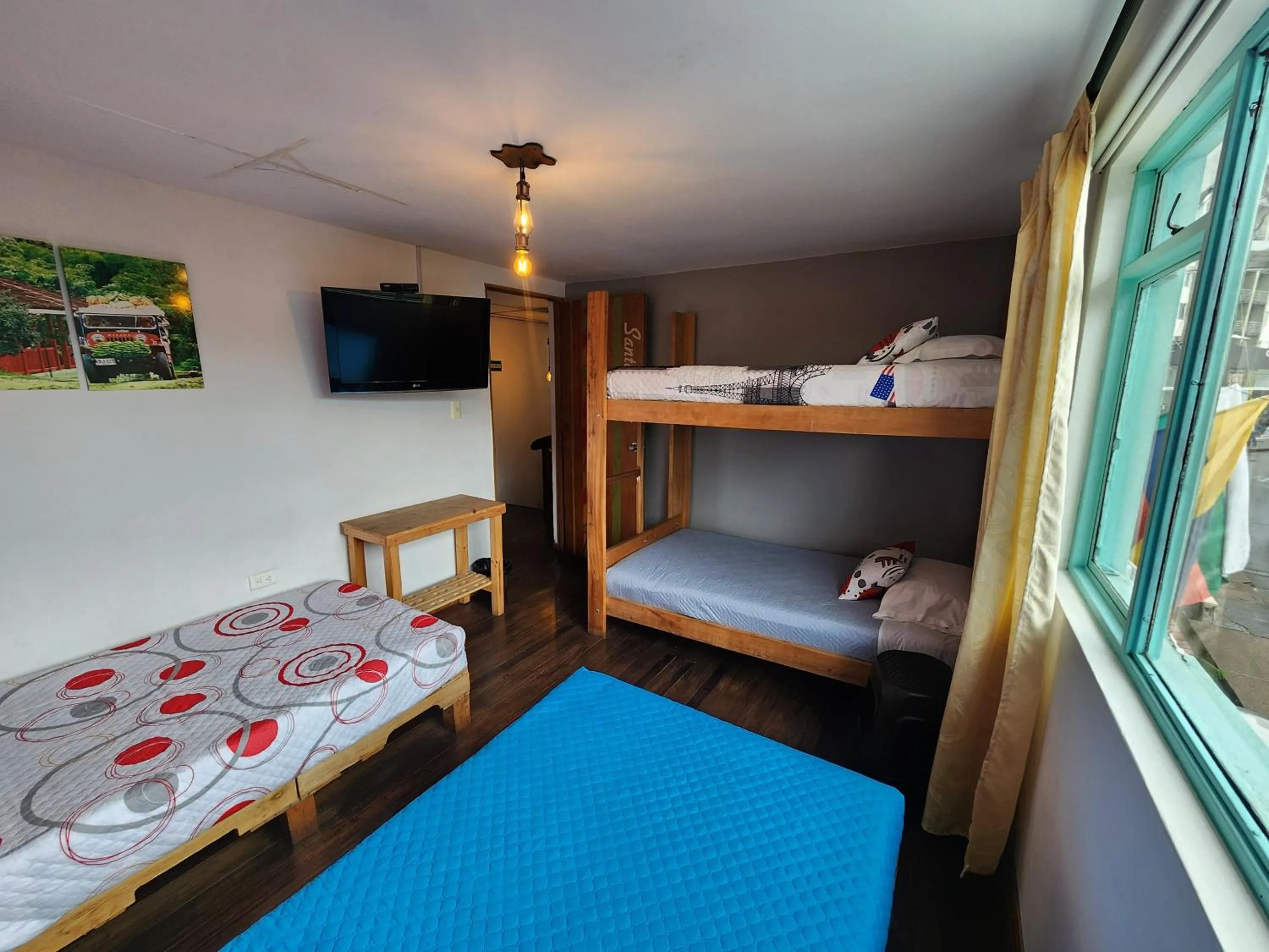 Bed in Hostal Triangulo del Café