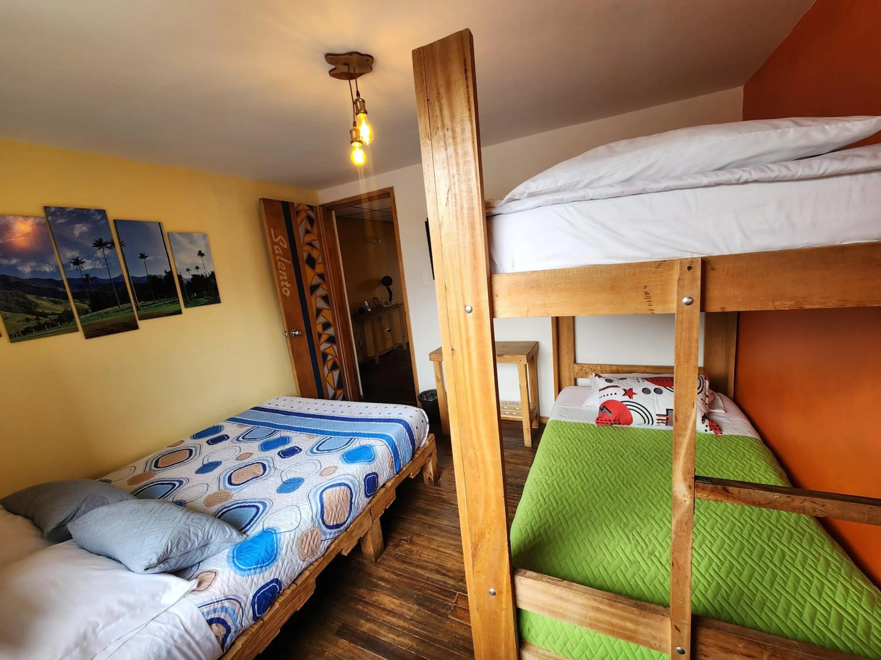 Bed in Hostal Triangulo del Café