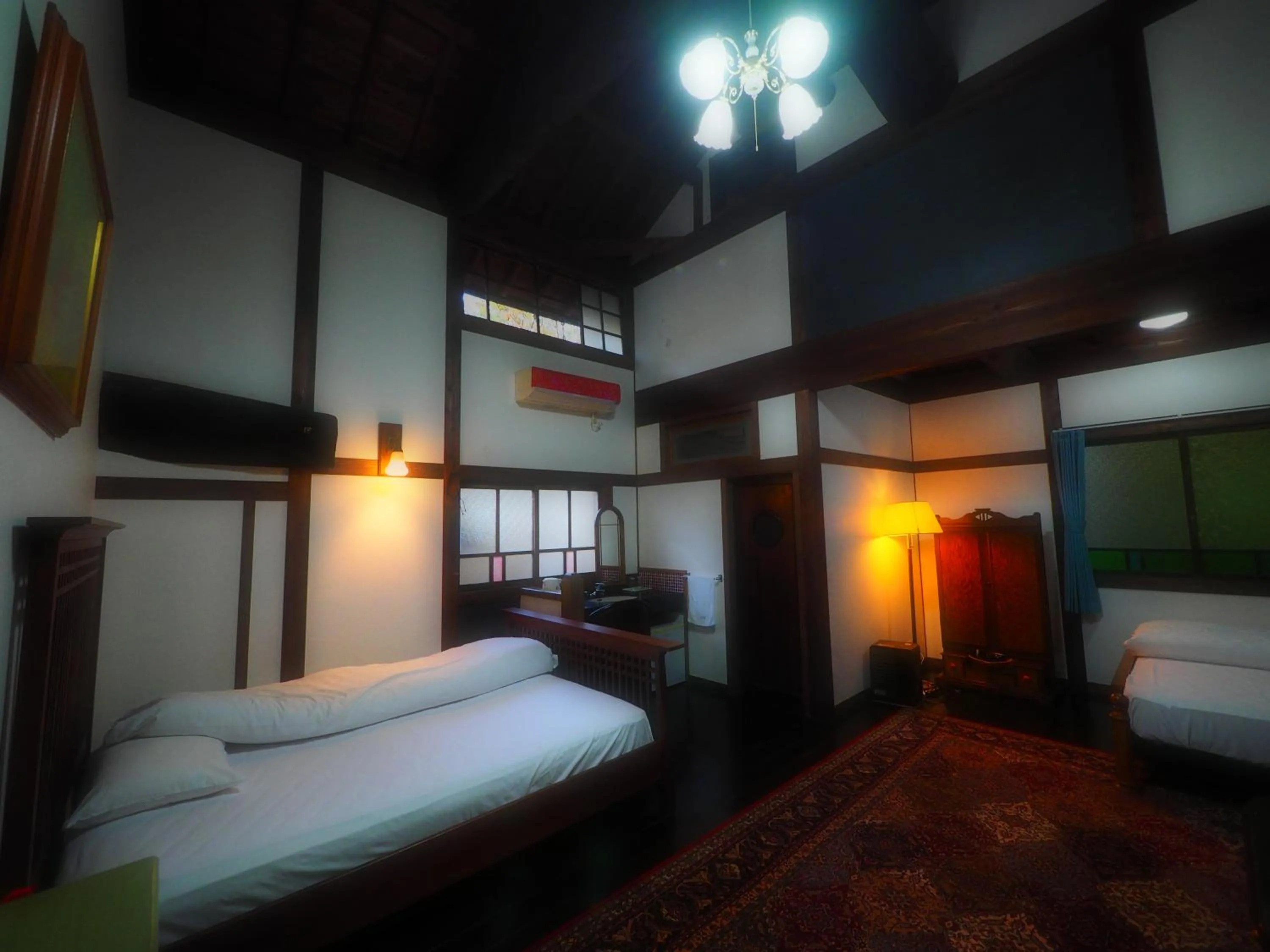 Photo of the whole room, Bed in Kotohira Guest House en