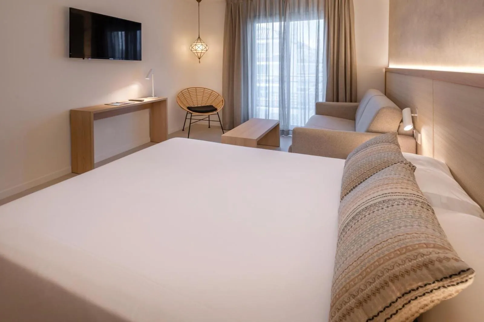 Bed in Hotel Alhambra