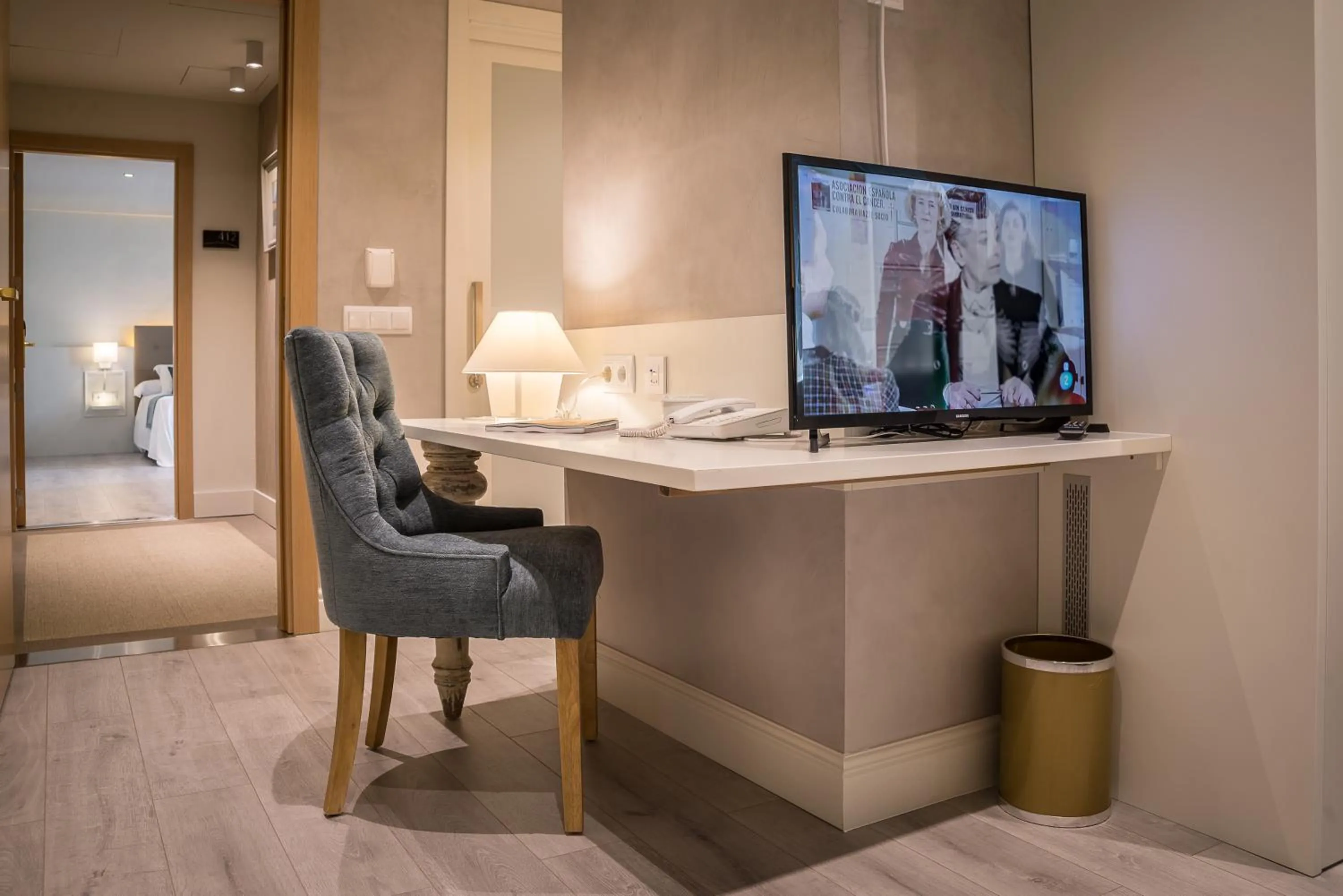 TV and multimedia in Hotel Pirineos Figueres by Pierre & Vacances