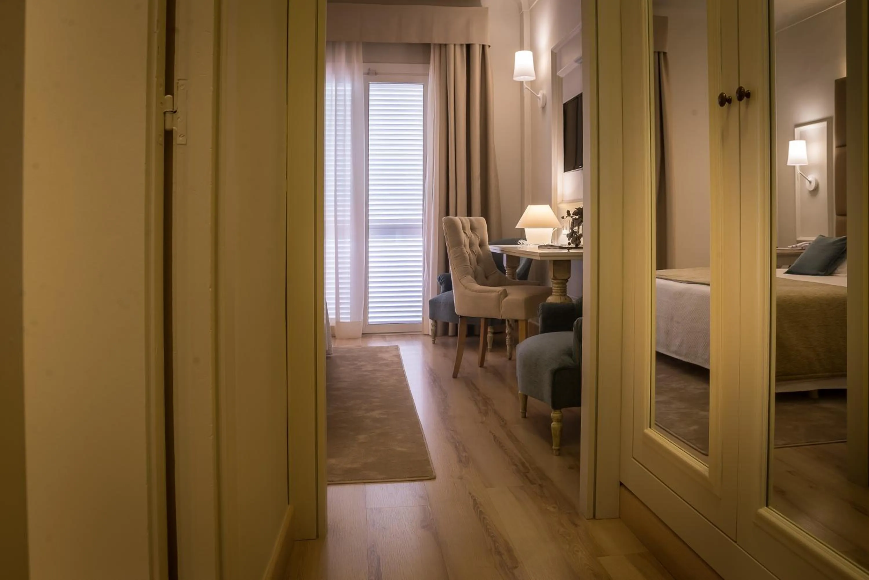 Photo of the whole room, Bed in Hotel Pirineos Figueres by Pierre & Vacances