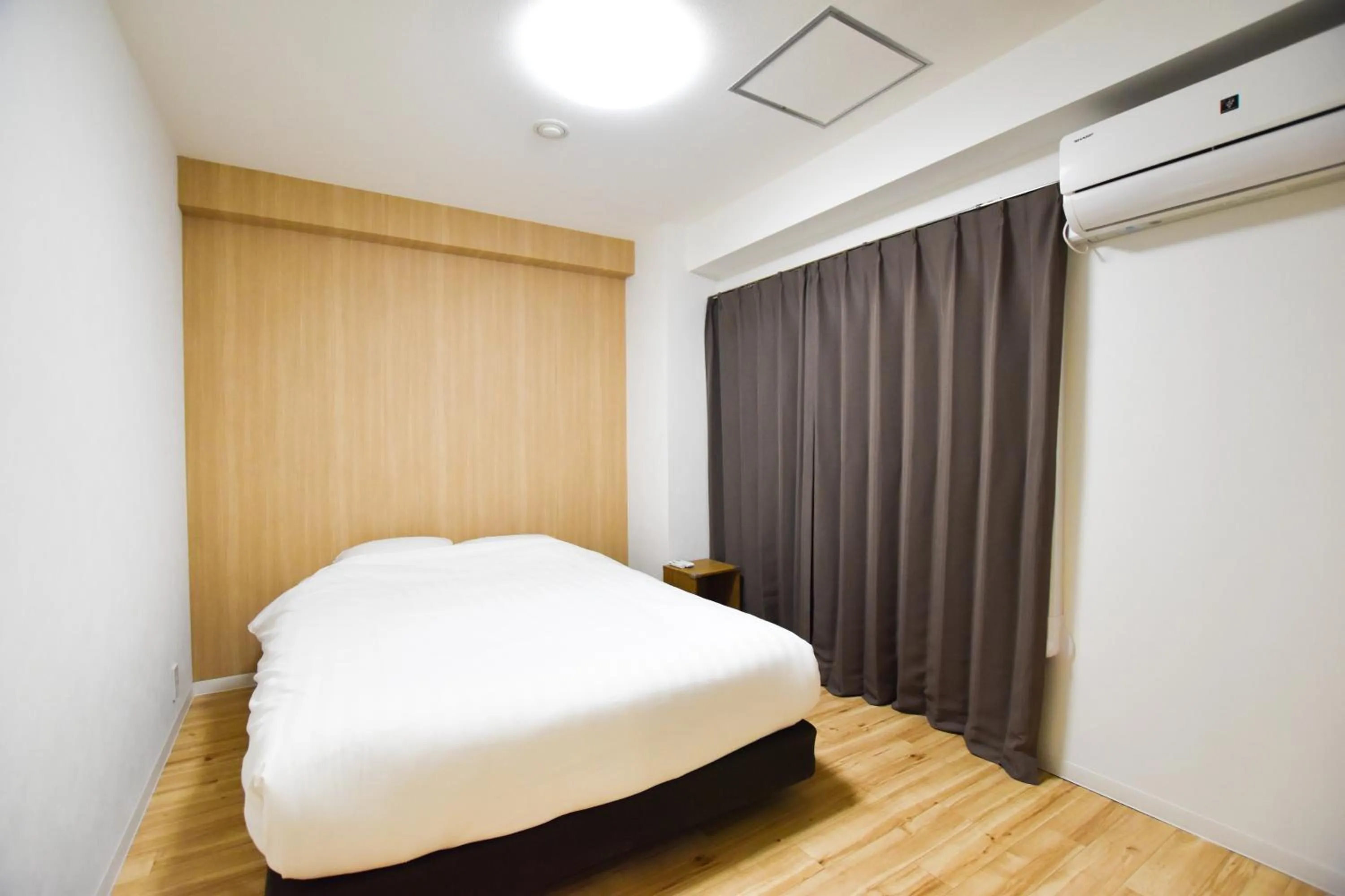 Bedroom, Bed in Randor Residence Tokyo Suites