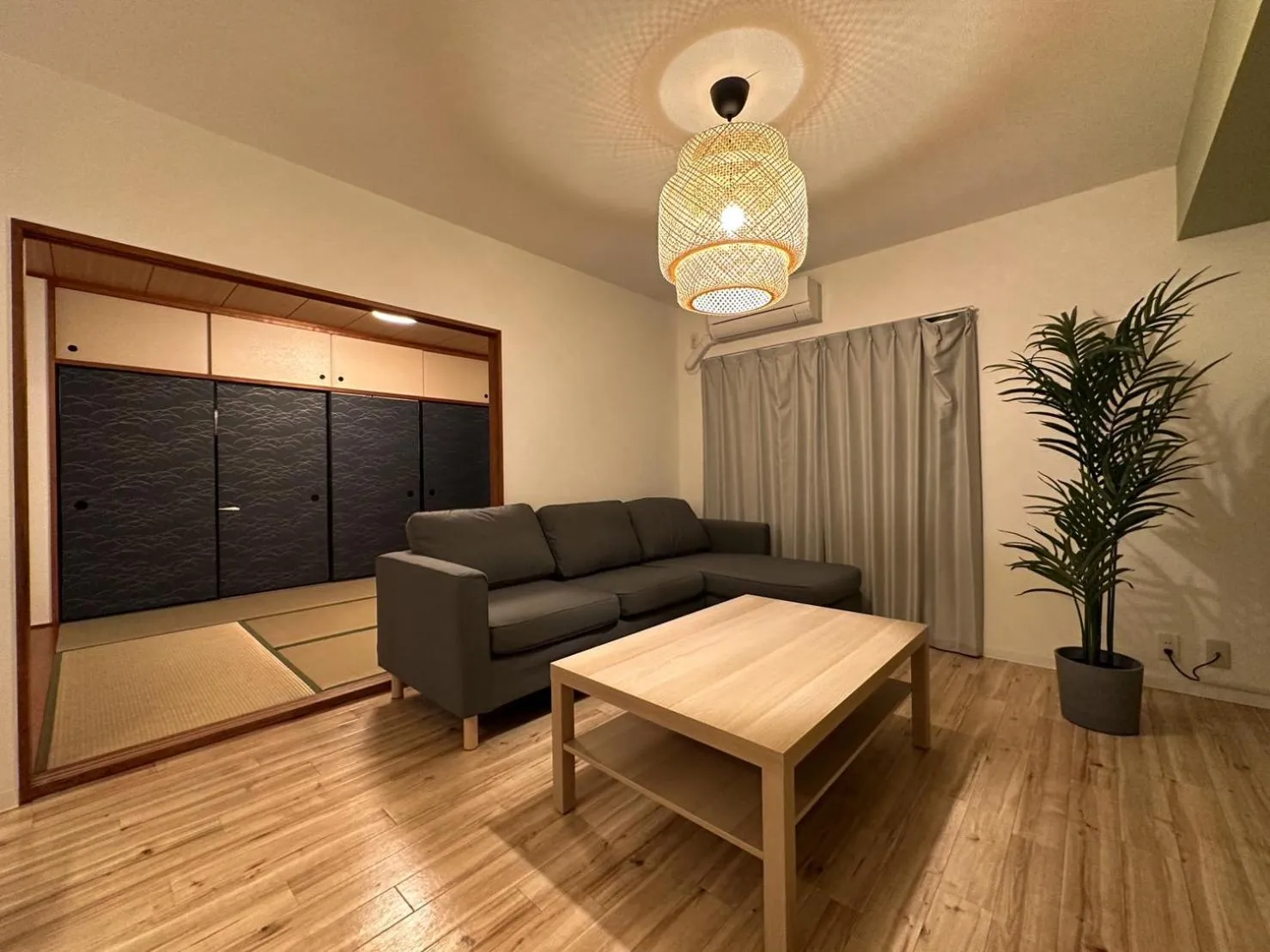 Seating area in Randor Residence Tokyo Suites