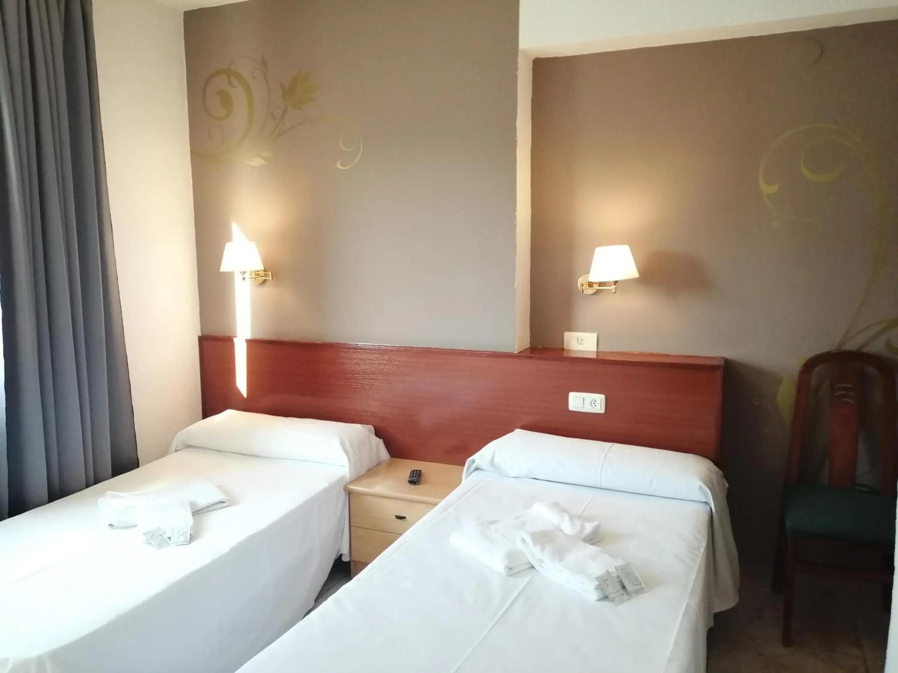 Bed in Hostal Jaime I