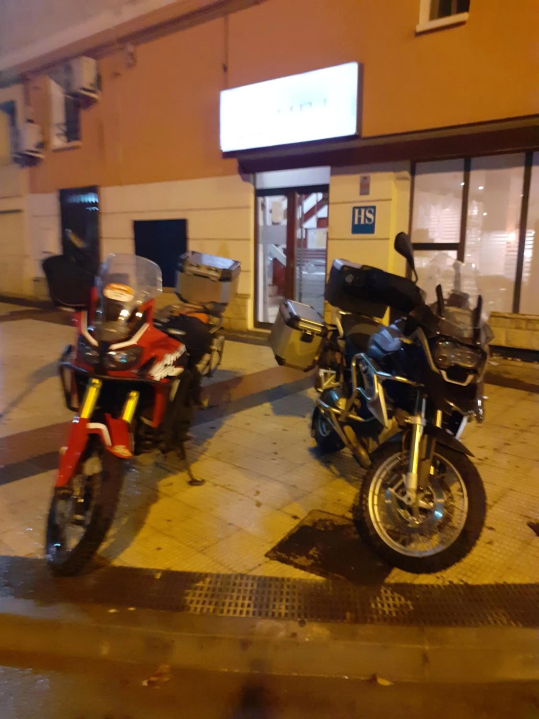 Night in Hostal Jaime I