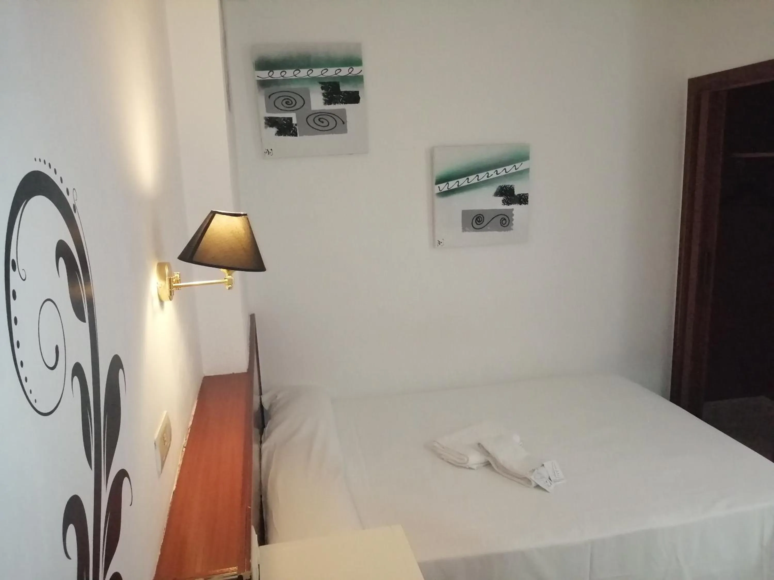 Bed in Hostal Jaime I