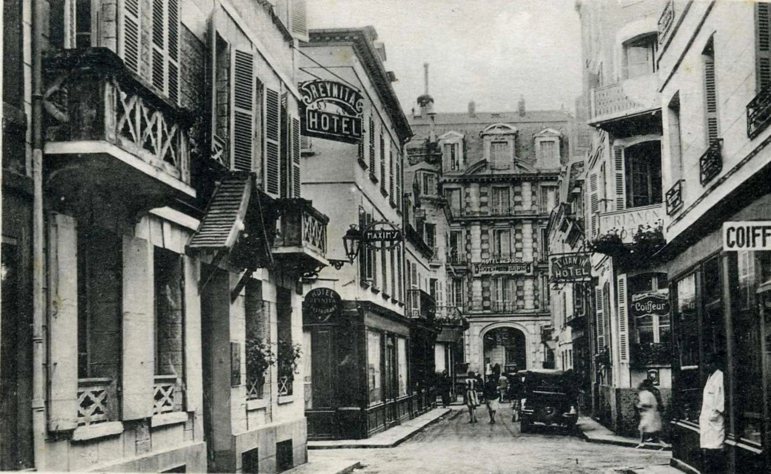 Facade/entrance in Hotel Le Reynita
