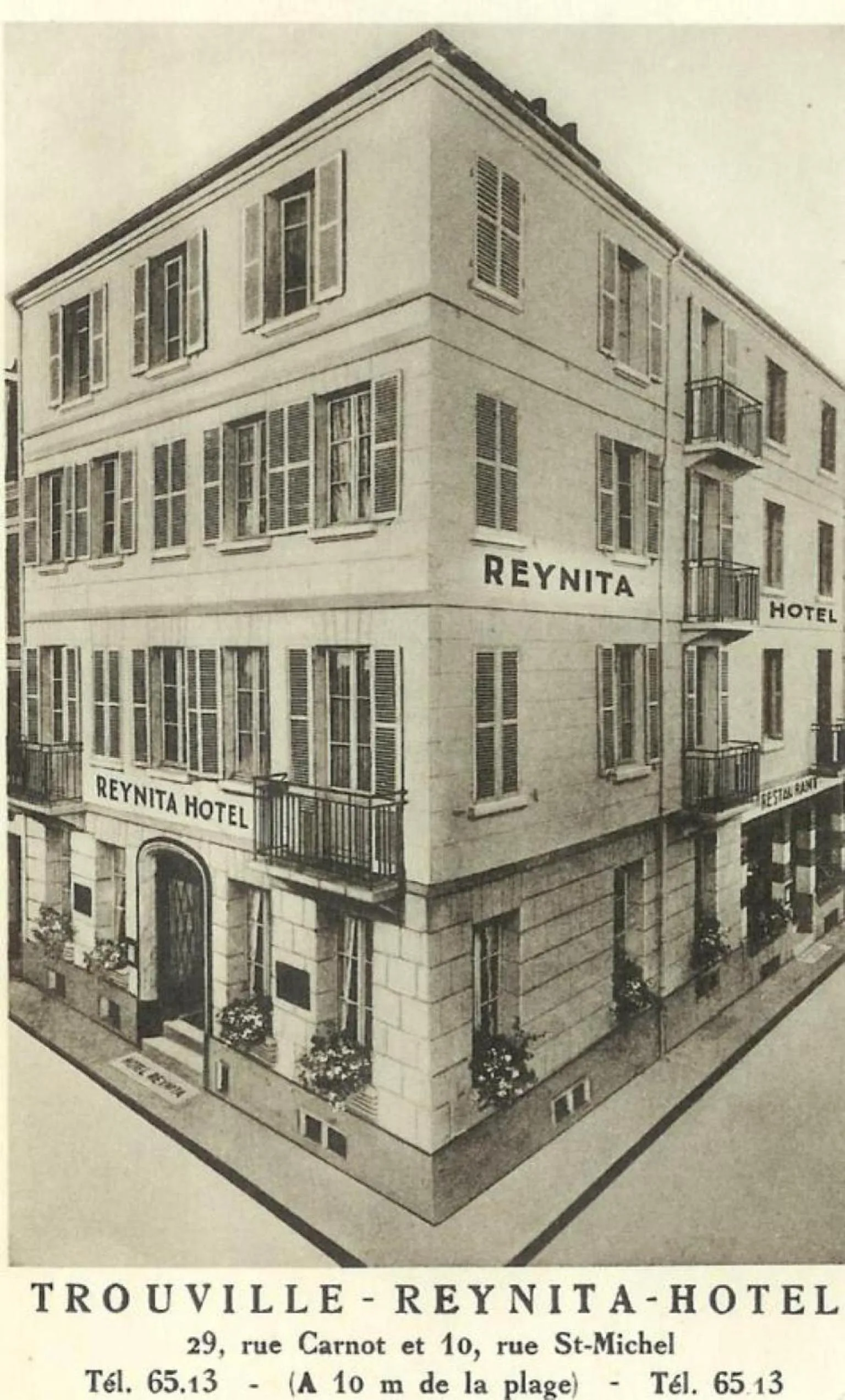 Facade/entrance in Hotel Le Reynita