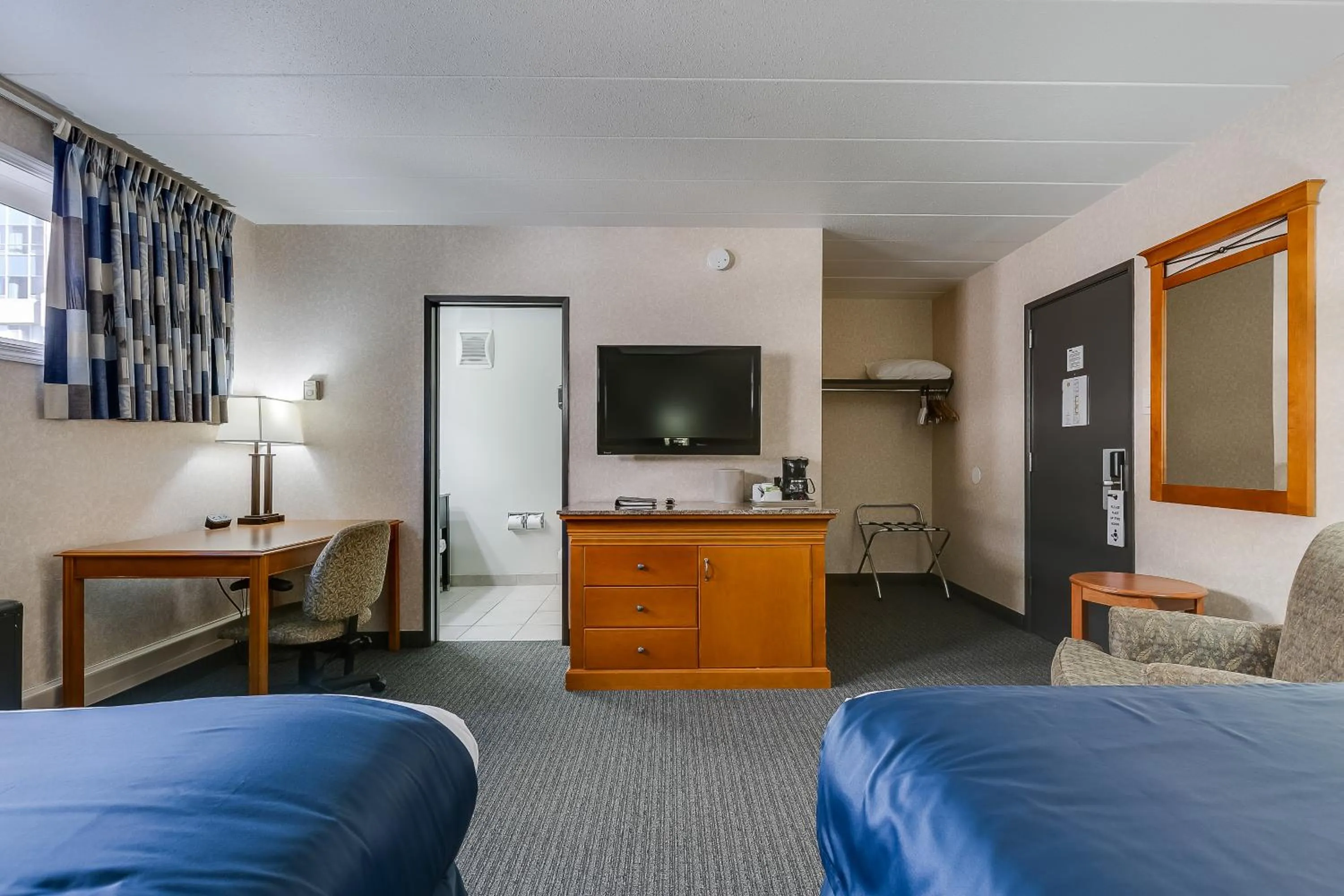 TV and multimedia in West Wing at Park Town