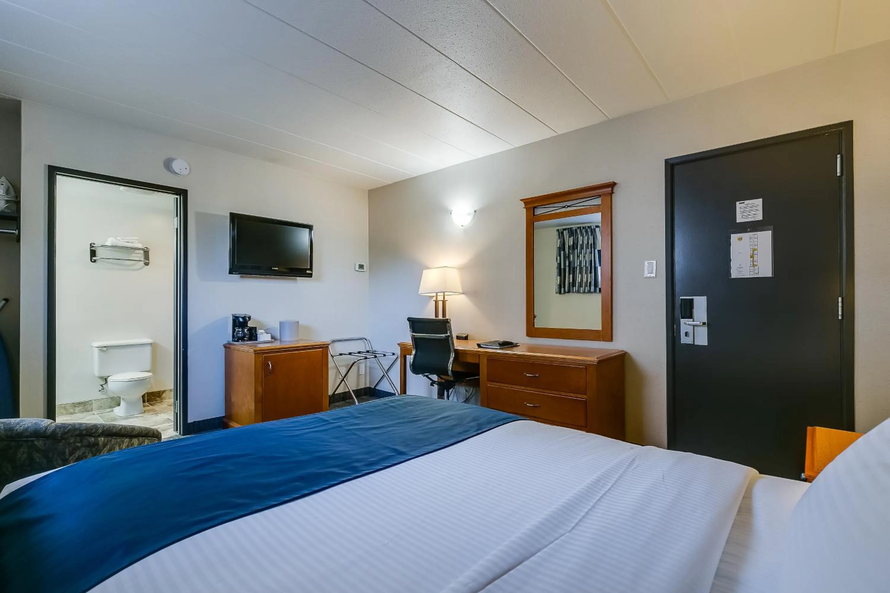 Bedroom in West Wing at Park Town