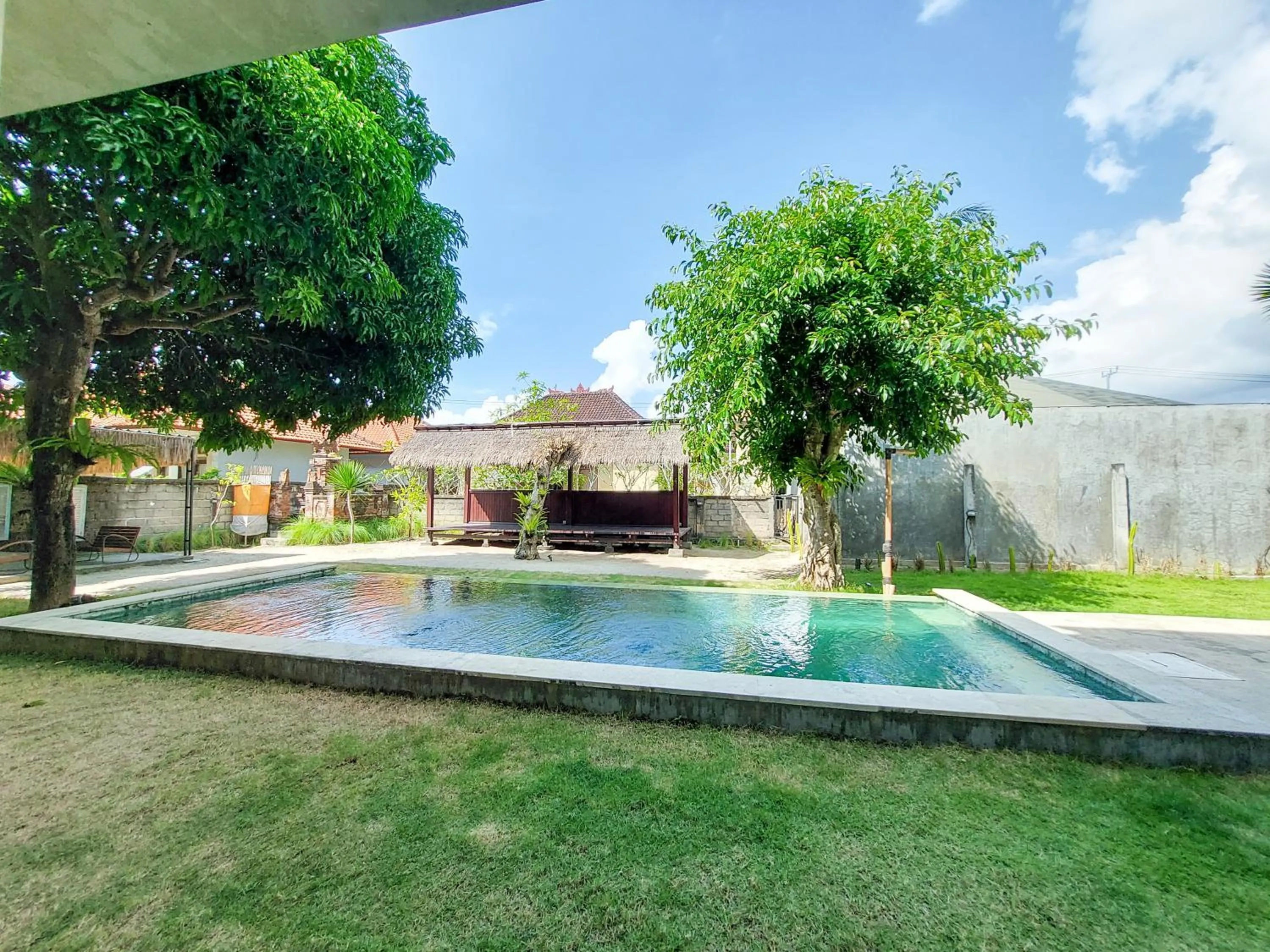 Swimming pool in Locomotive Hotel and Spa by EPS