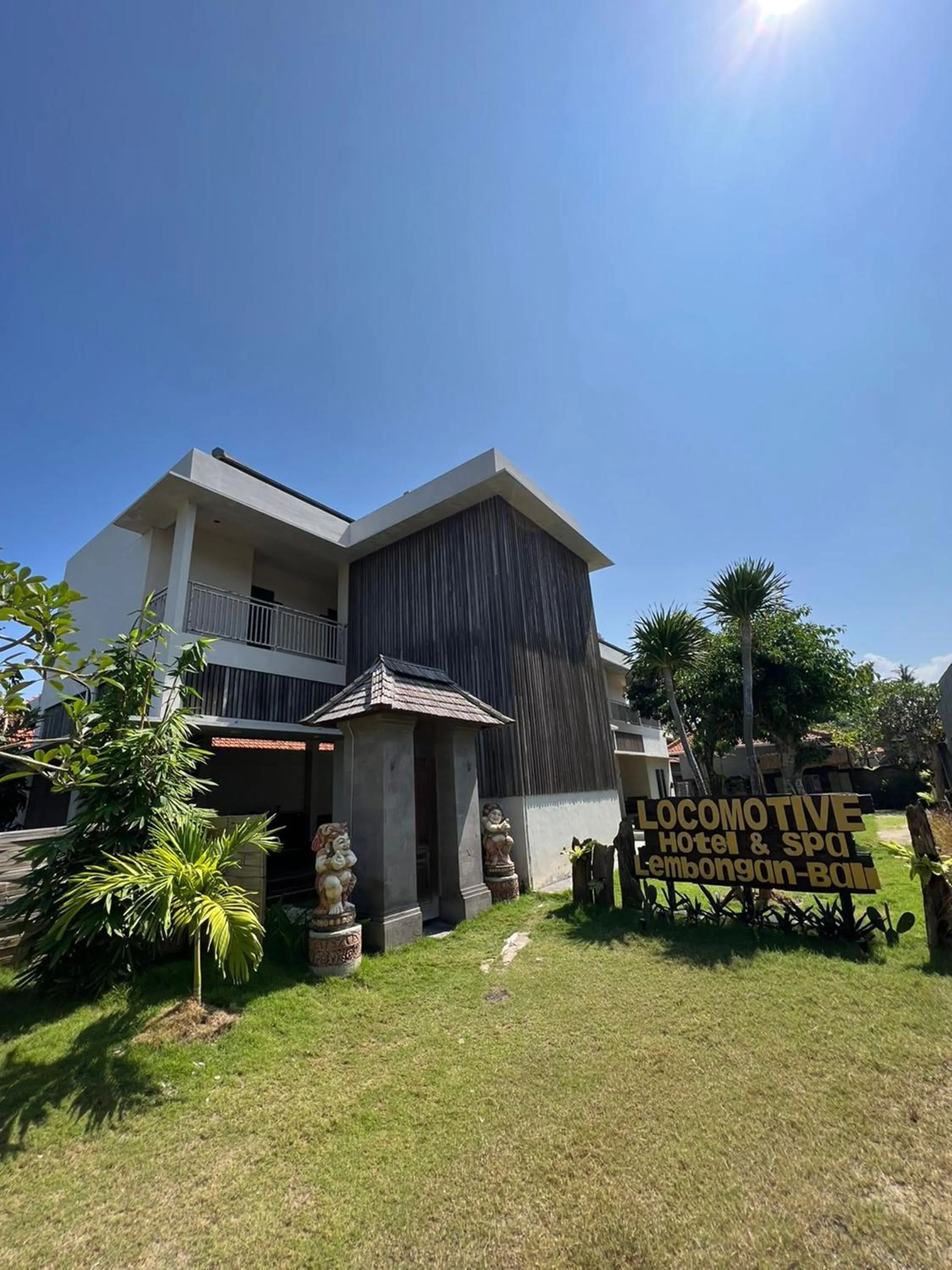 Property building in Locomotive Hotel and Spa by EPS