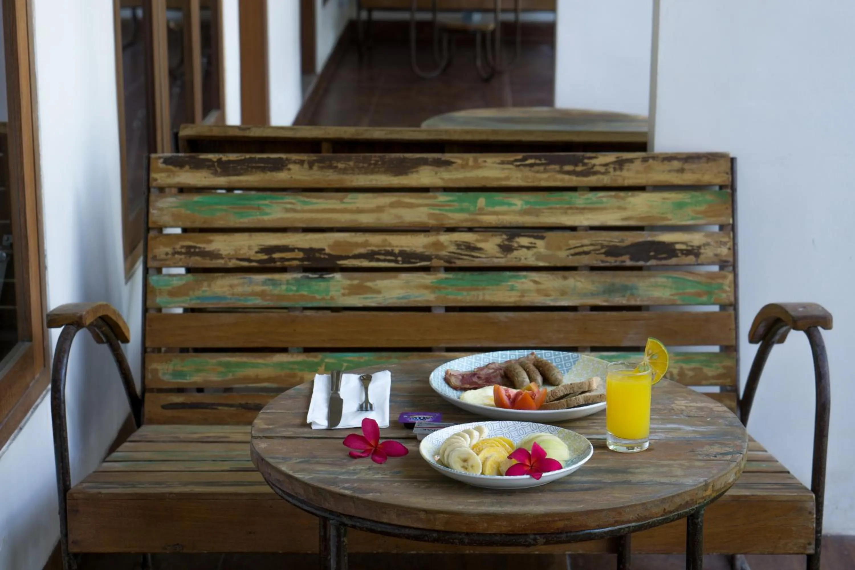 Breakfast in Locomotive Hotel and Spa by EPS