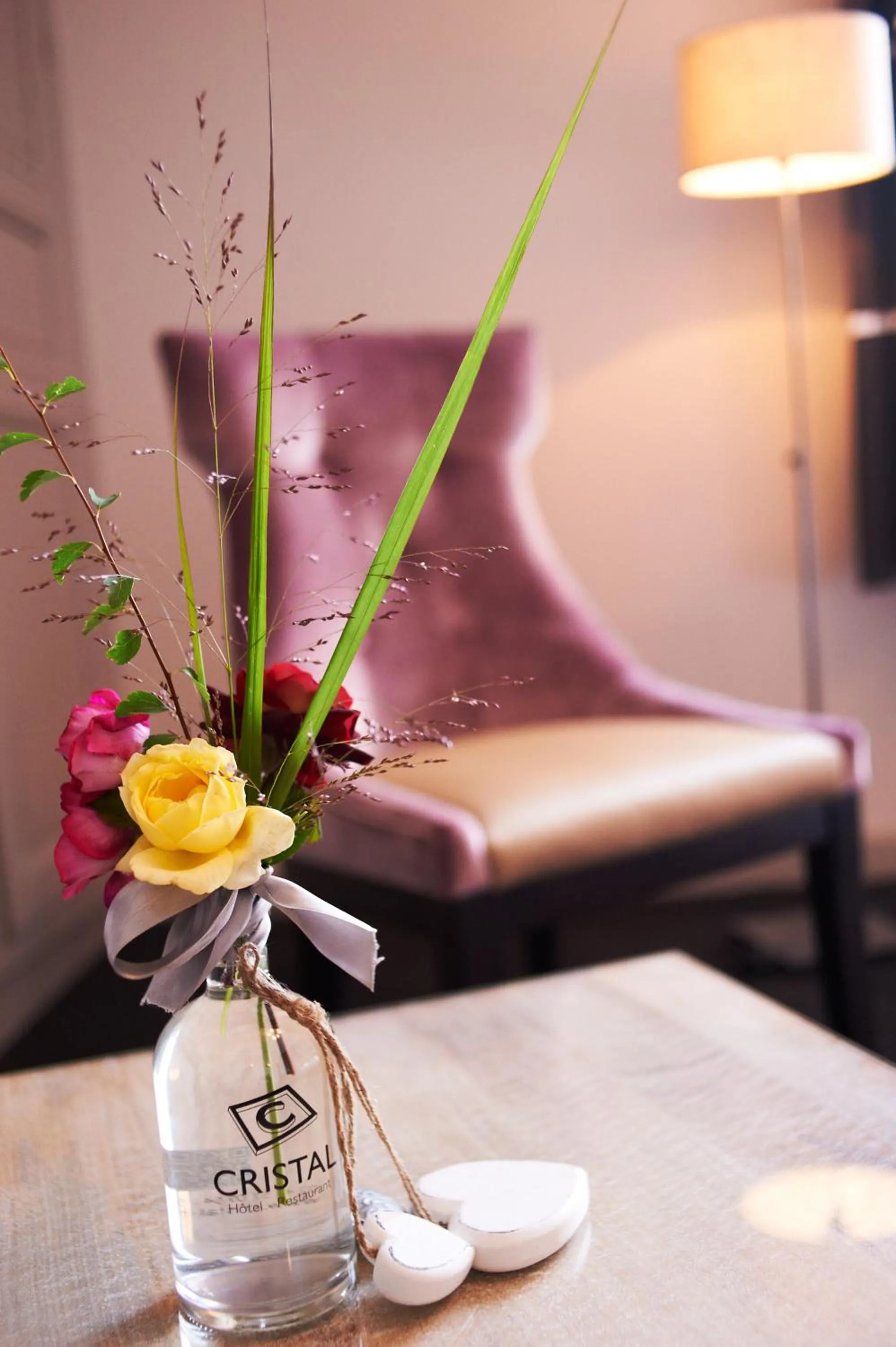 Decorative detail in Cristal Hôtel Restaurant - Logis Hotels