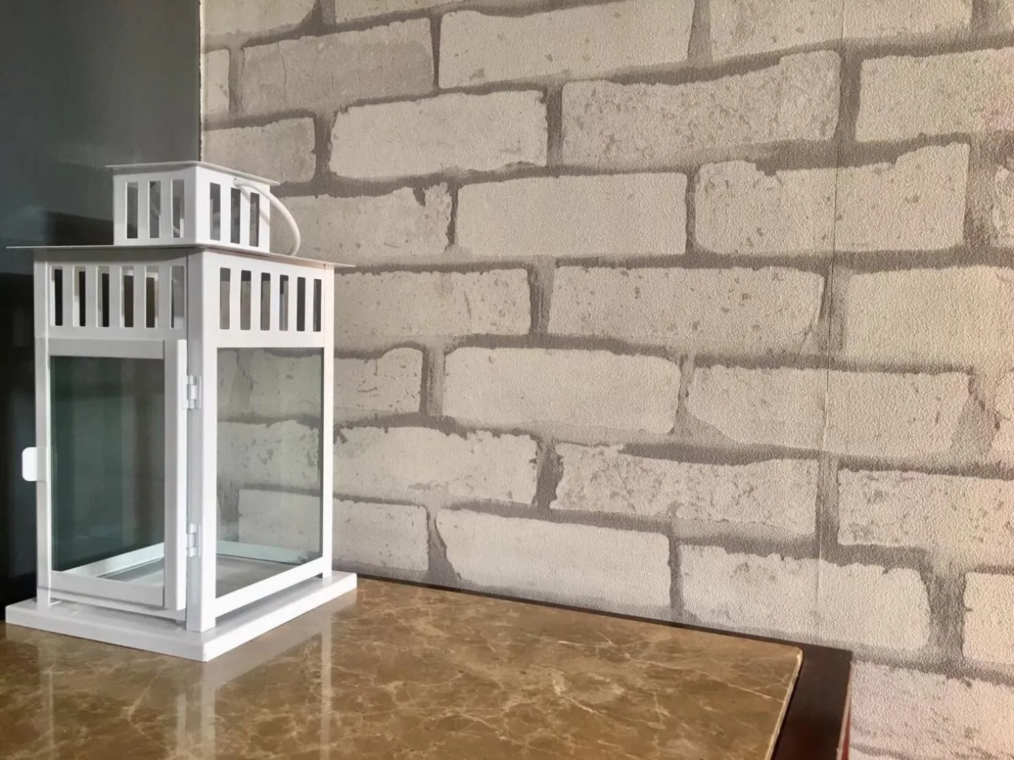 Decorative detail in Ton Aor Place Hotel