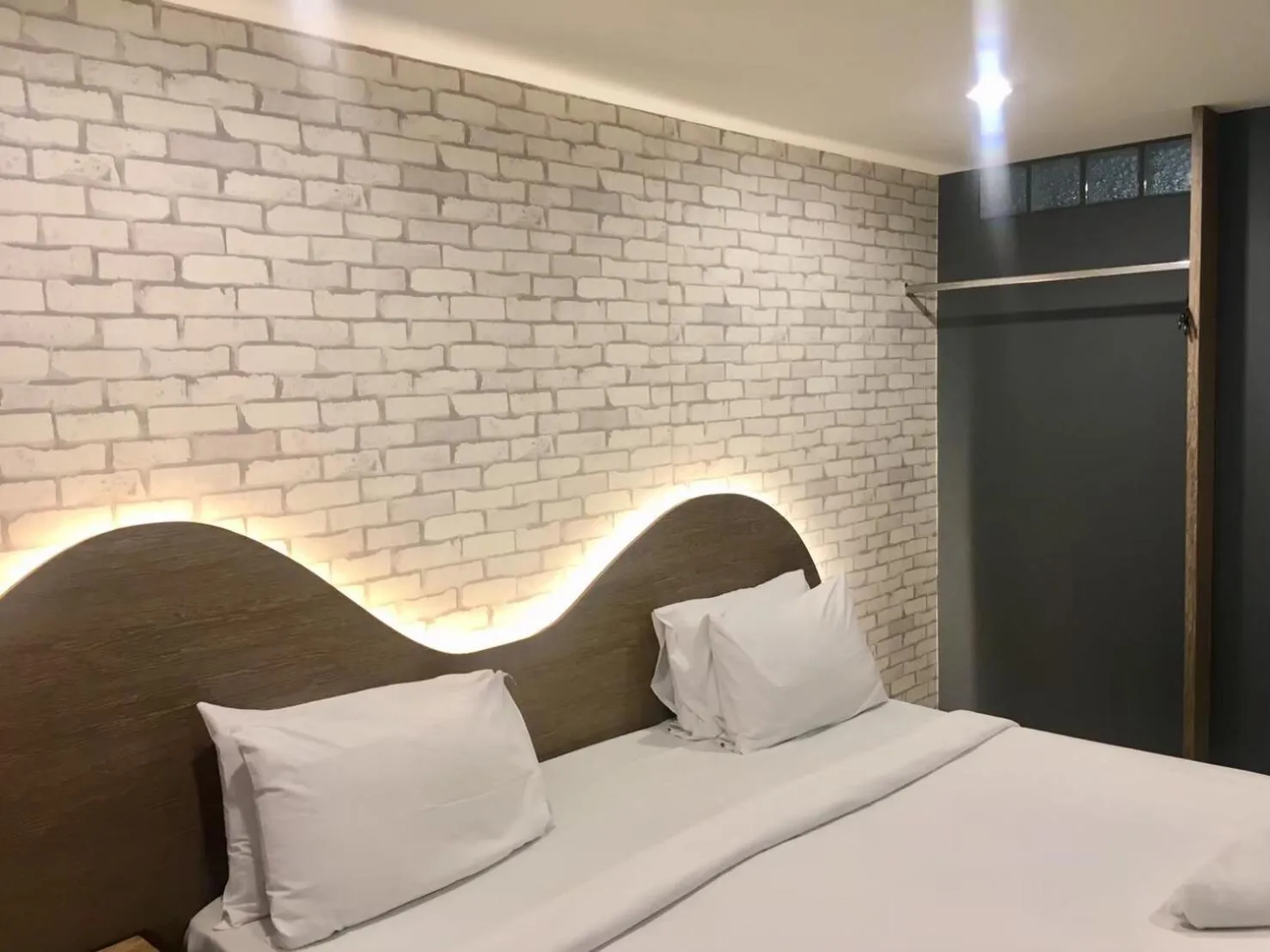 Bedroom, Bed in Ton Aor Place Hotel