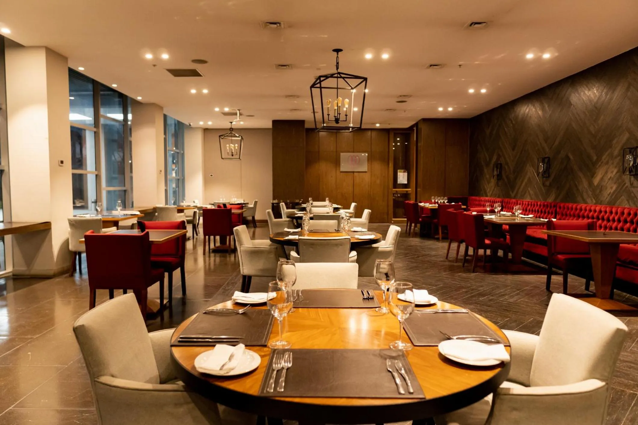 Restaurant/places to eat in Hotel Parada Linares