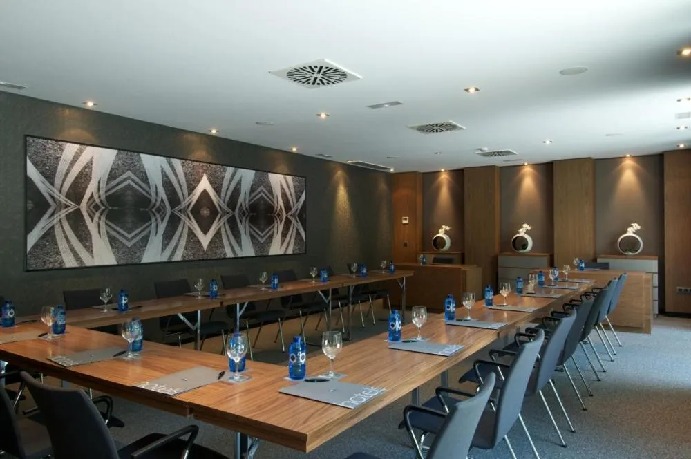 Meeting/conference room in AC Hotel Atocha by Marriott