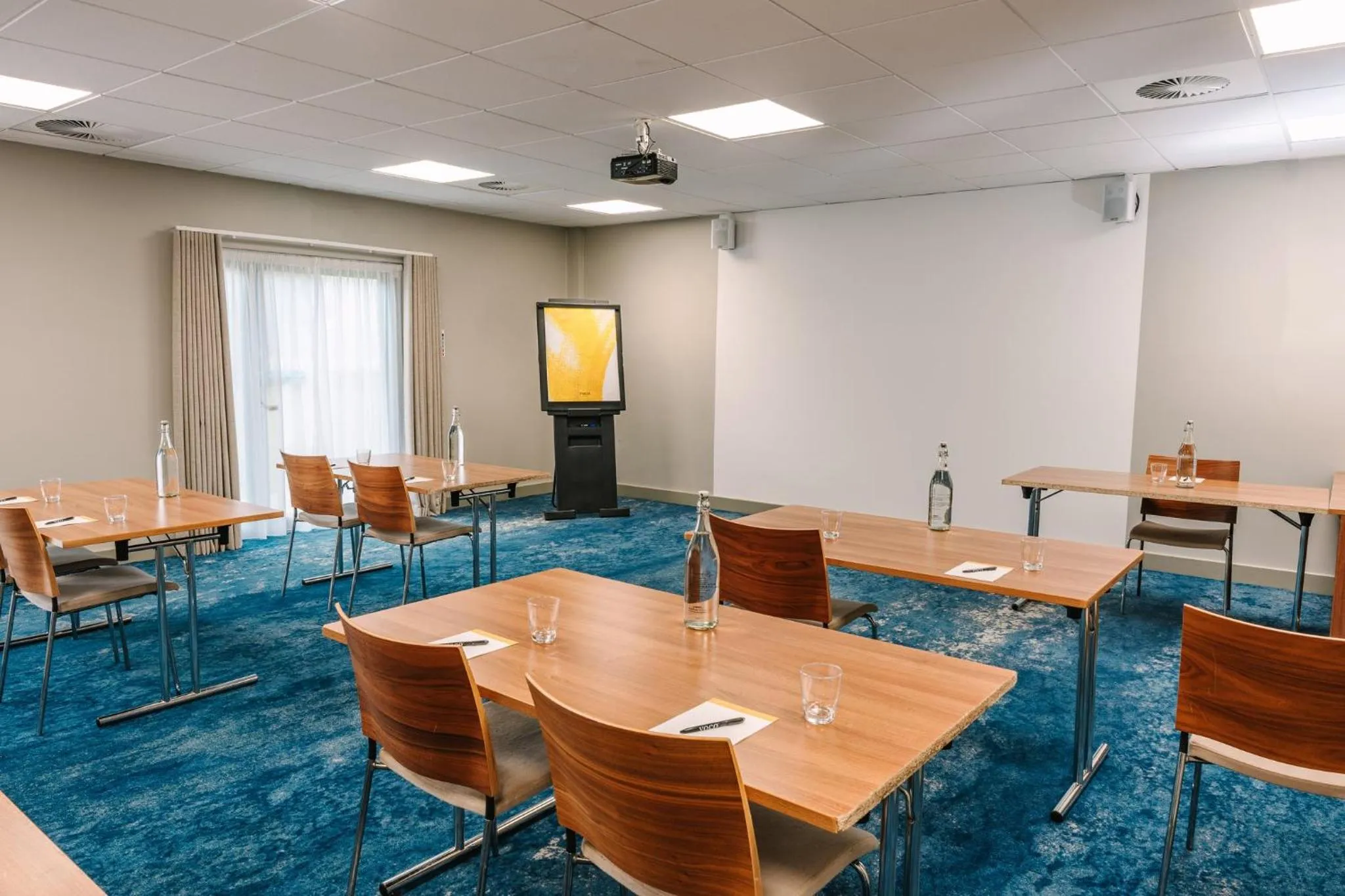 Meeting/conference room in voco Winchester Hotel & Spa by IHG