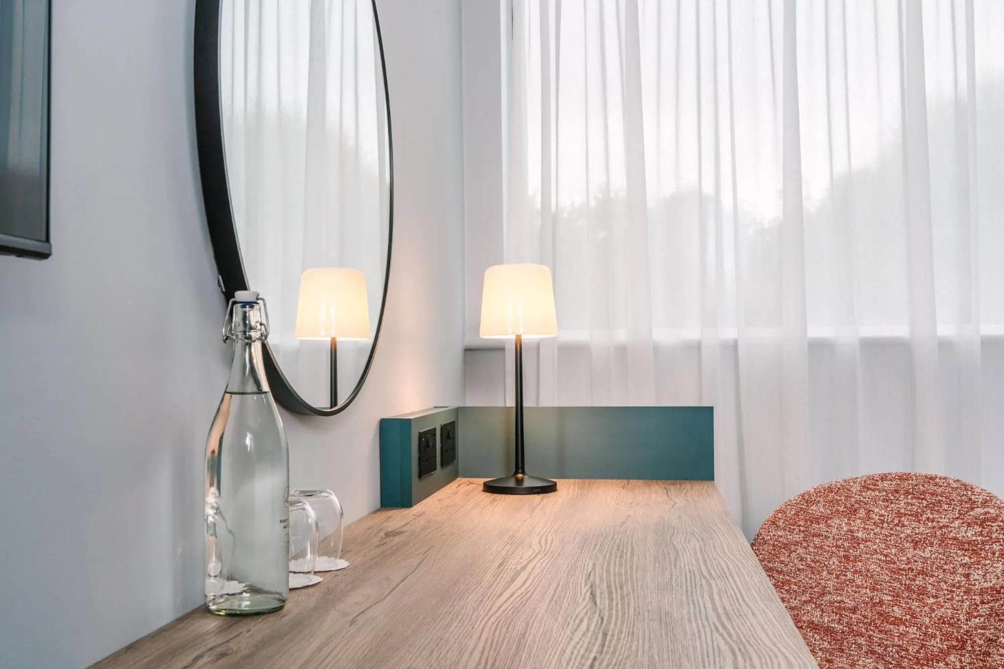 Photo of the whole room, Bed in voco Winchester Hotel & Spa by IHG