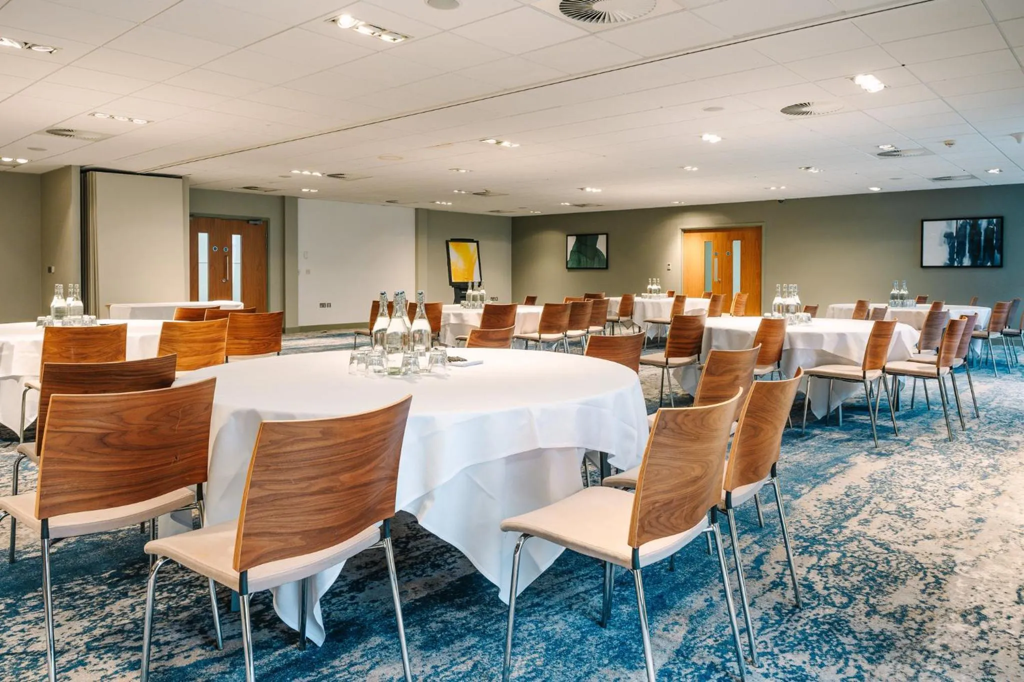 Meeting/conference room in voco Winchester Hotel & Spa by IHG