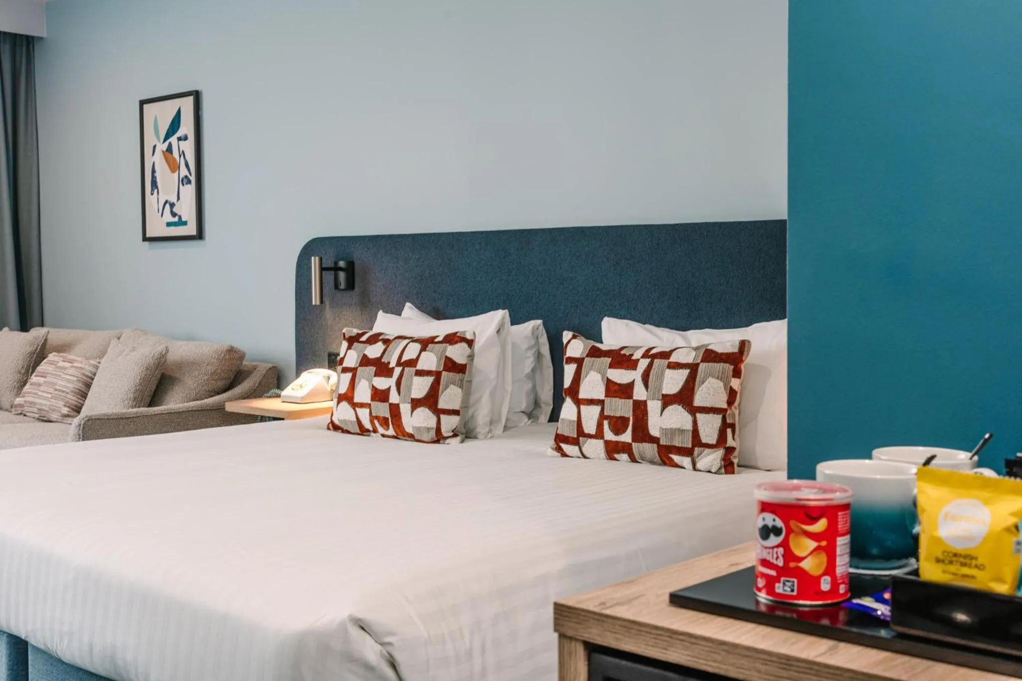 Photo of the whole room, Bed in voco Winchester Hotel & Spa by IHG