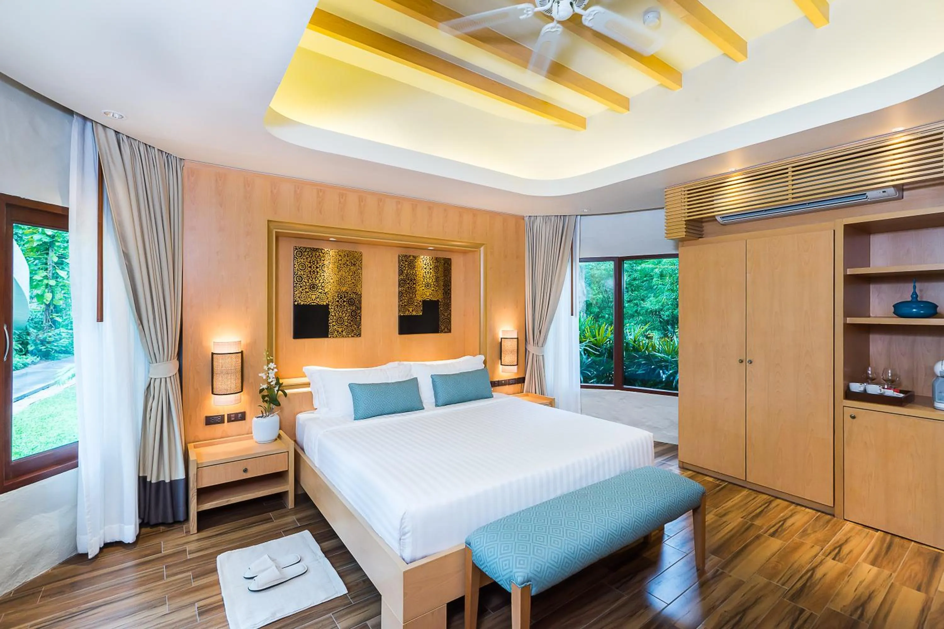 Bedroom, Bed in Sea Sand Sun Resort and Villas - SHA Plus