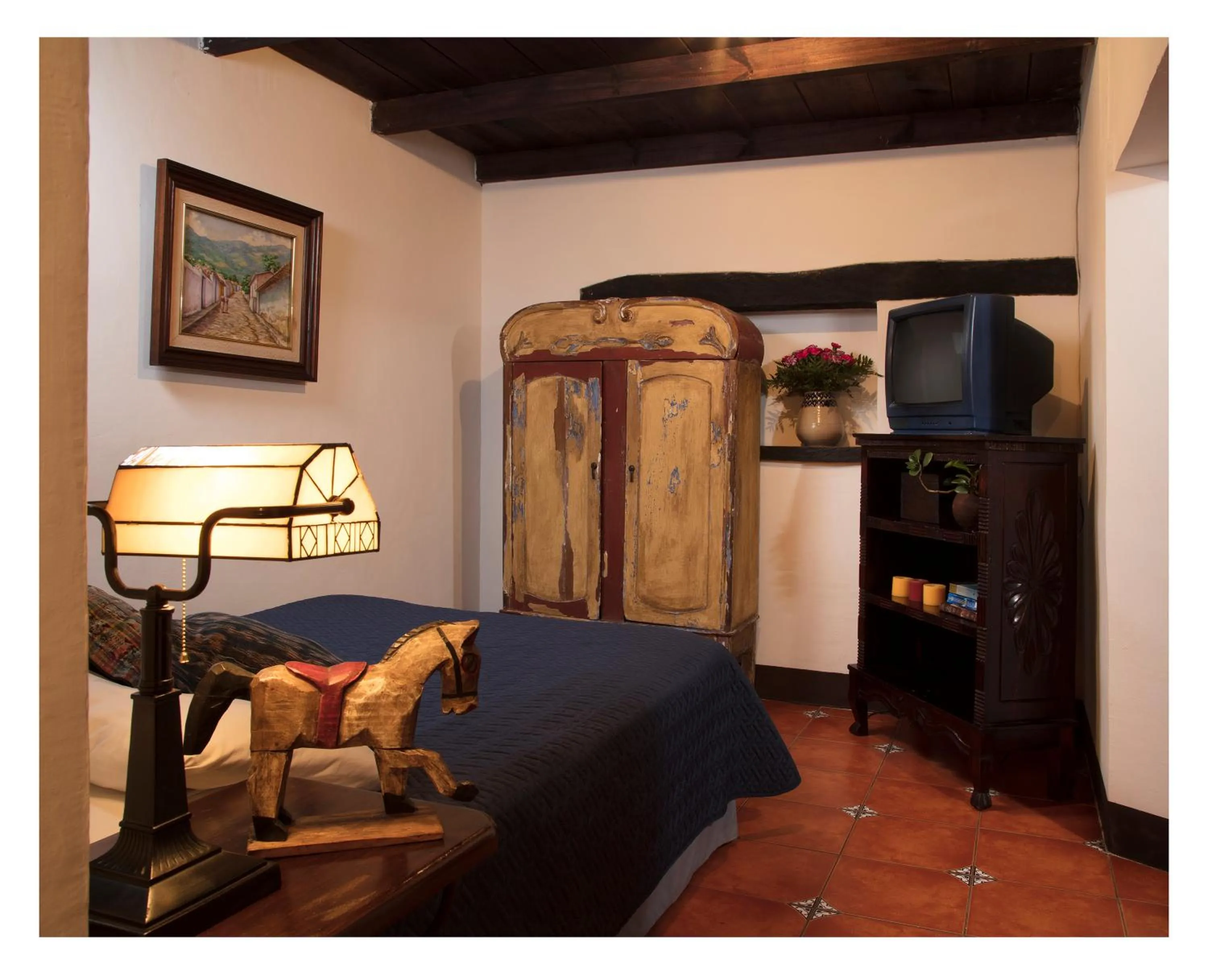 Communal lounge/ TV room in Posada El Antaño