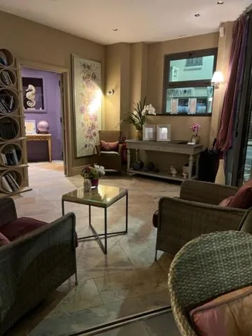 Property building, Bed in La Place Boutique Hotel