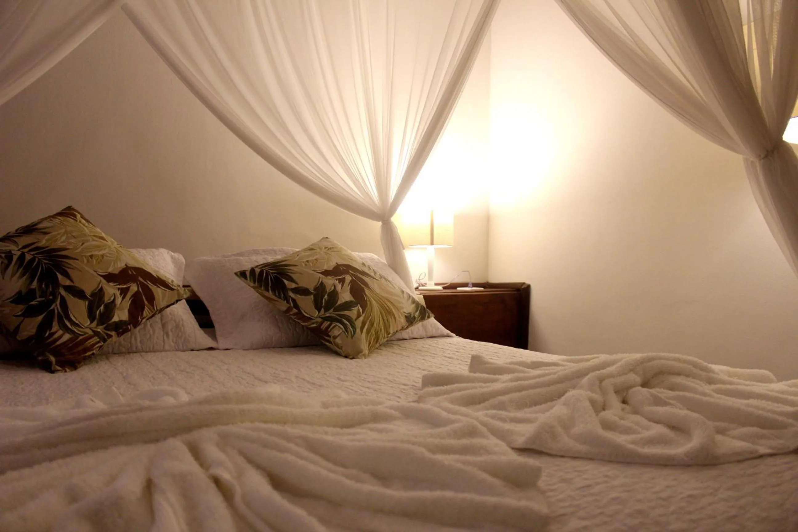 Other, Bed in Rede Andrade Galeão