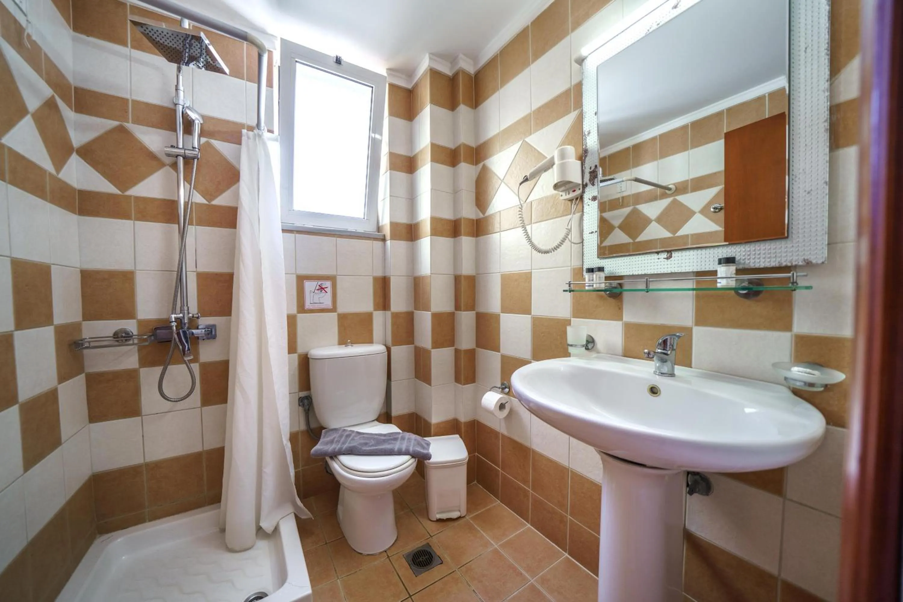 Porto Kalamaki Hotel