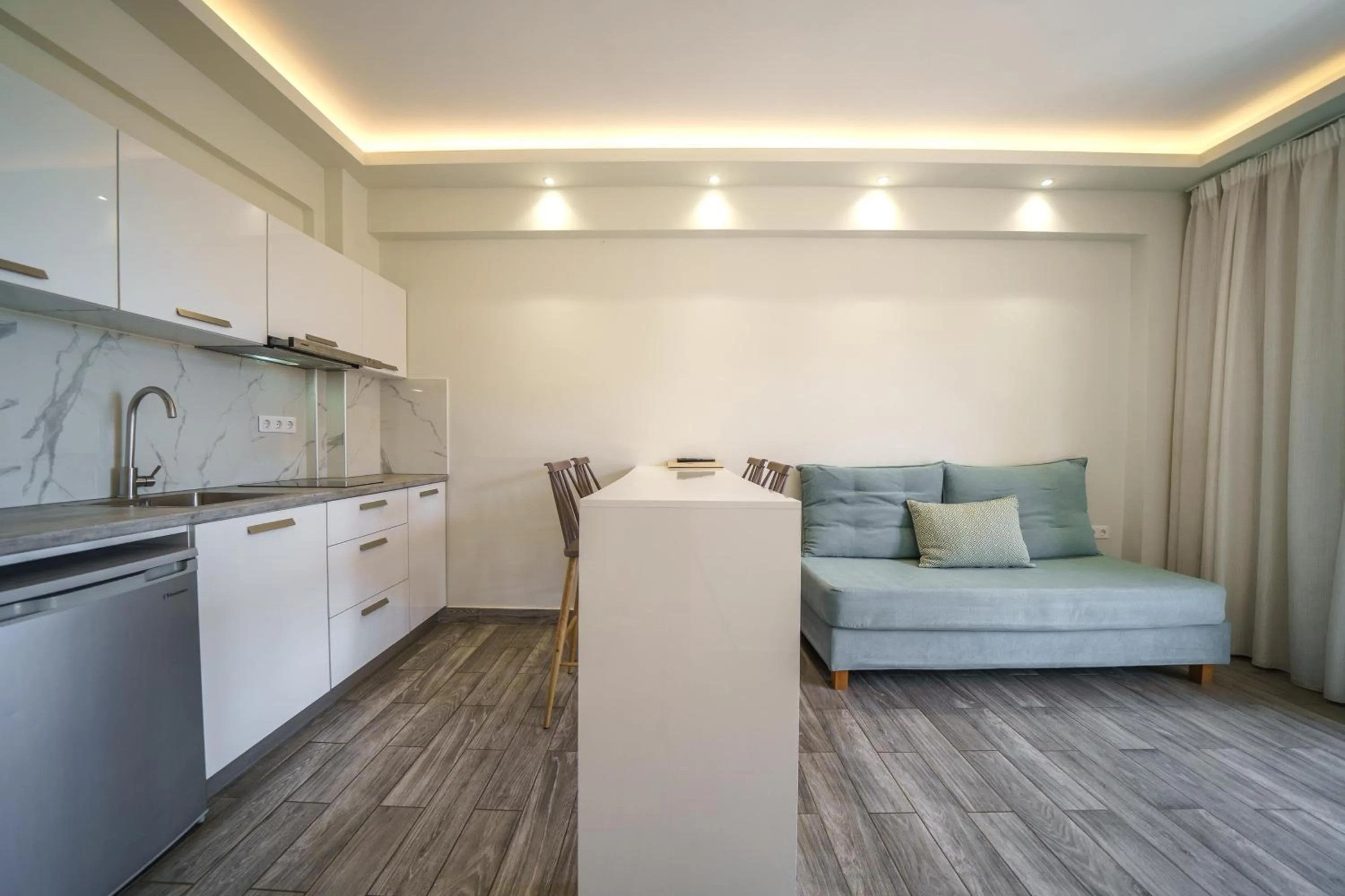 Porto Kalamaki Hotel